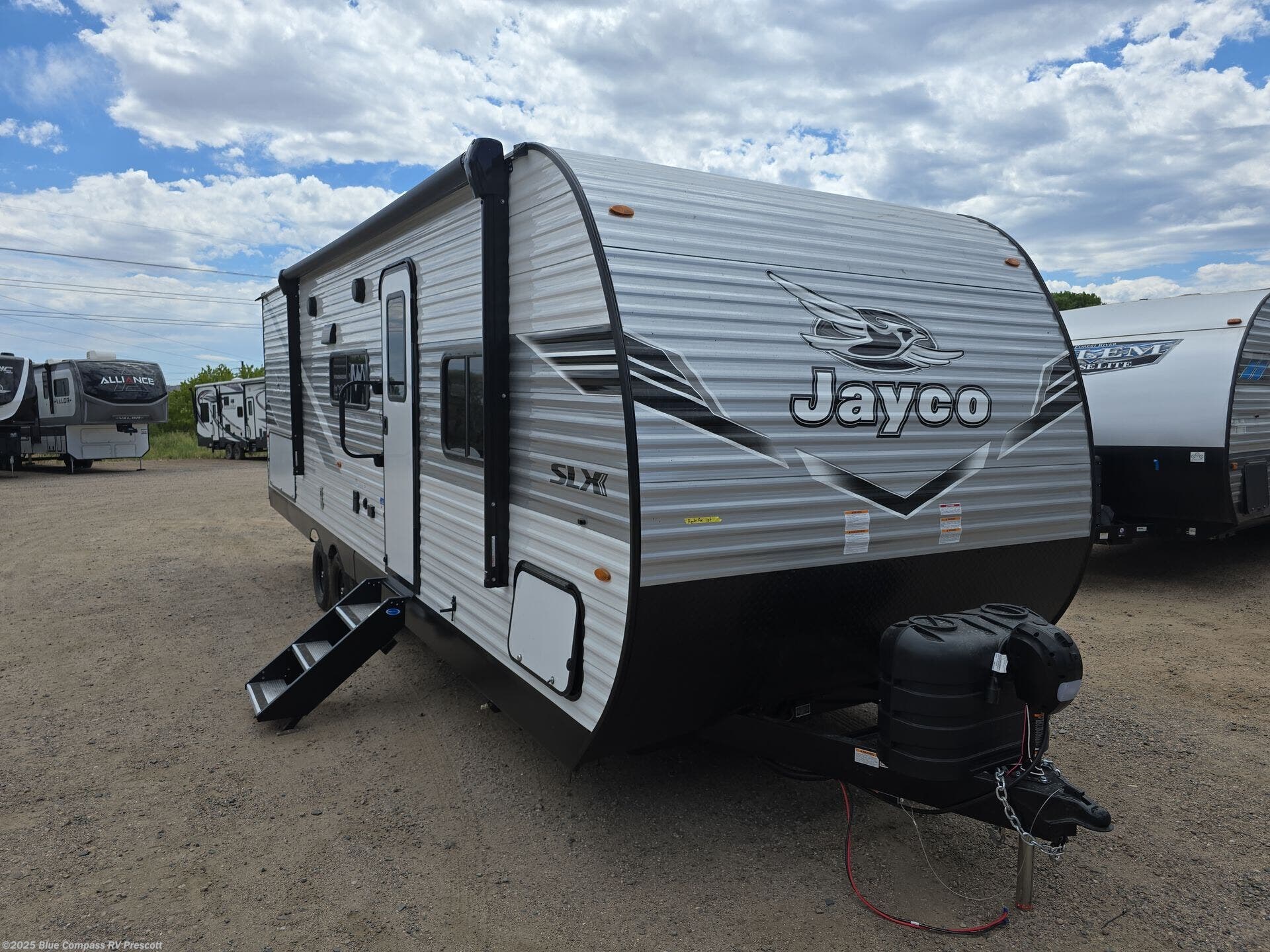 Contact us now about this 2026 Jayco Jay Flight SLX 261BHSW! 2026 Jay Flight SLX 261BHSW by Jayco from Blue Compass RV Prescott in Prescott, Arizona