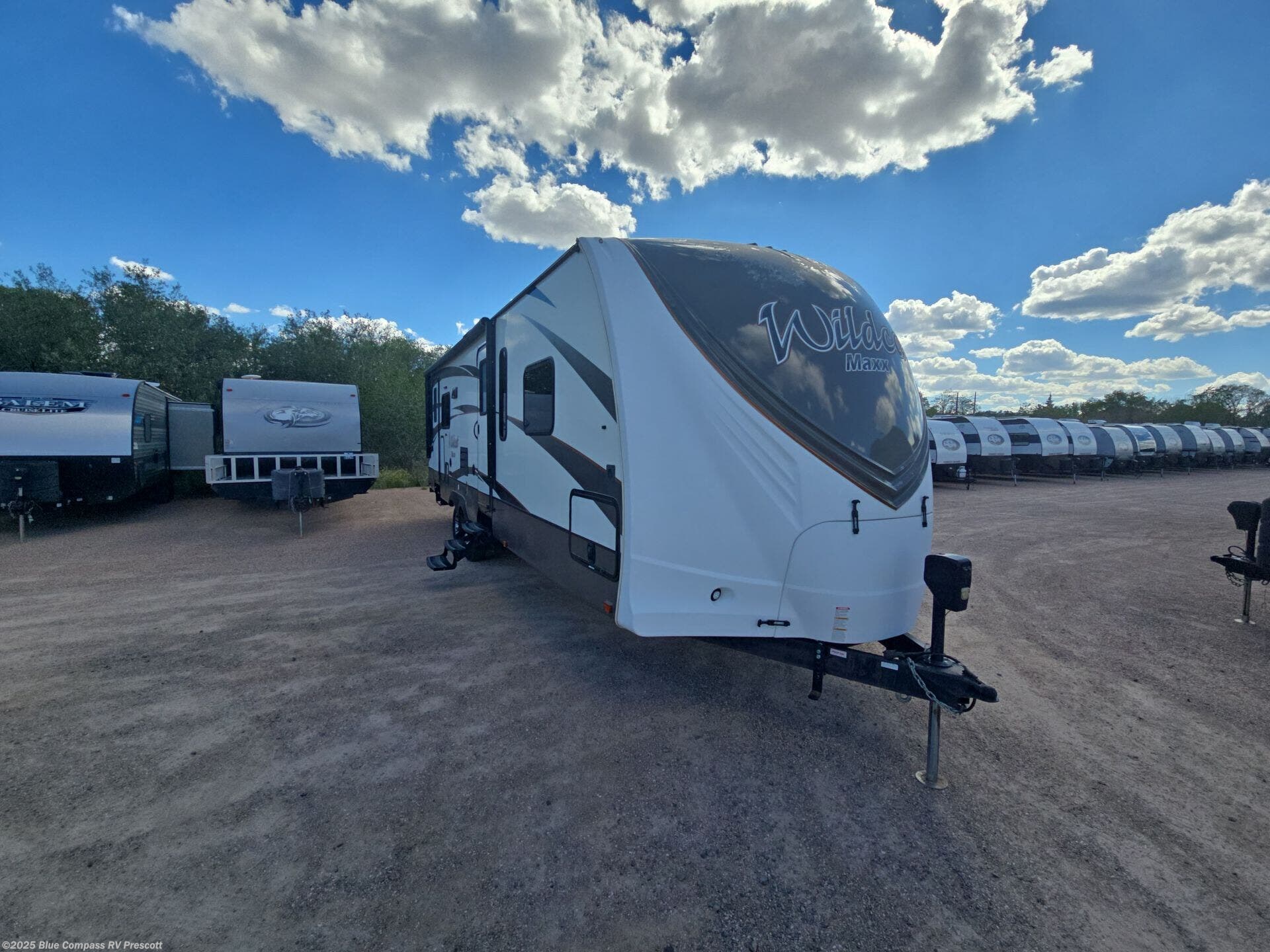 Contact us now about this 2017 Forest River Wildcat Maxx 29RLX! 2017 Wildcat Maxx 29RLX by Forest River from Blue Compass RV Prescott in Prescott, Arizona