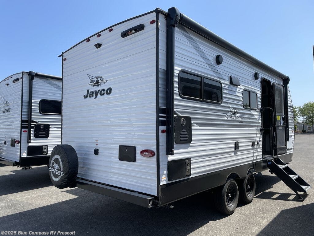 Contact us now about this 2026 Jayco Jay Flight SLX 200MKSW! 2026 Jay Flight SLX 200MKSW by Jayco from Blue Compass RV Prescott in Prescott, Arizona