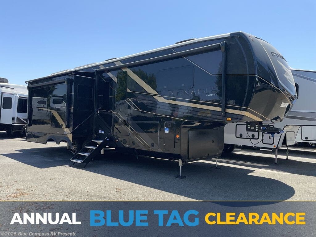 Email now about this 2026 Jayco Pinnacle 32RLTS! New 2026 Jayco Pinnacle 32RLTS available in Prescott, Arizona