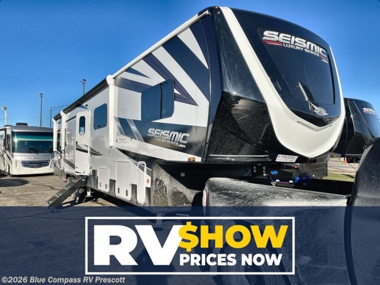 Email now about this 2025 Jayco Seismic Luxury Series 4113! New 2025 Jayco Seismic Luxury Series 4113 available in Prescott, Arizona