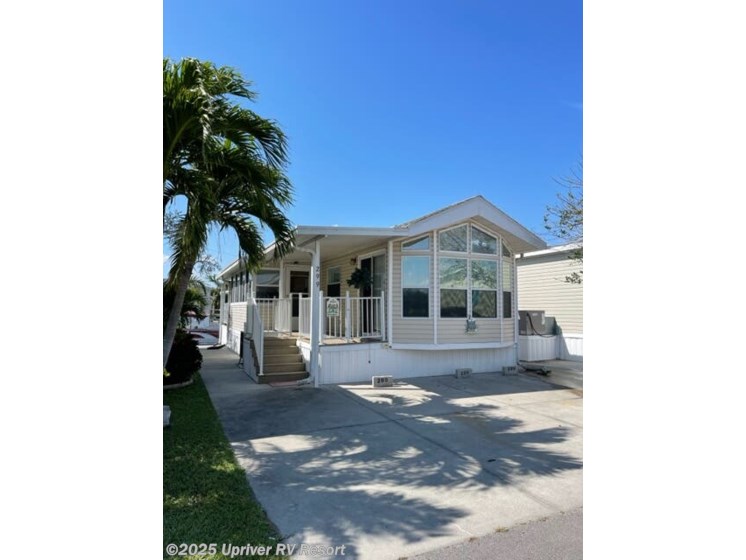 Email now about this 1994 Chariot ! Used 1994 Chariot available in North Fort Myers, Florida