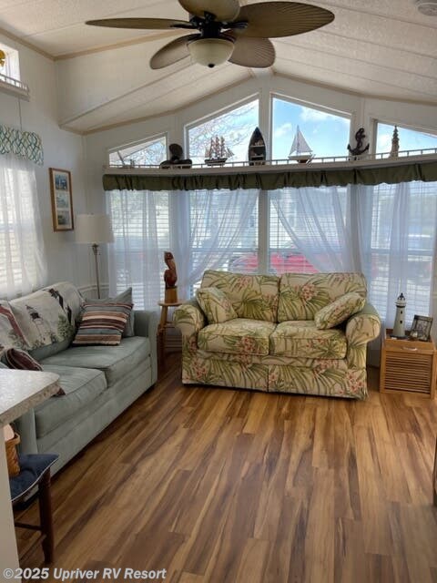 Contact us now about this 1994 Chariot ! 1994 by Chariot from Upriver RV Resort in North Fort Myers, Florida