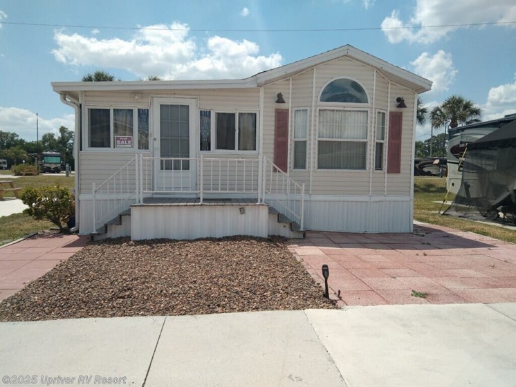 Email now about this 1998 Skyline ! Used 1998 Skyline available in North Fort Myers, Florida