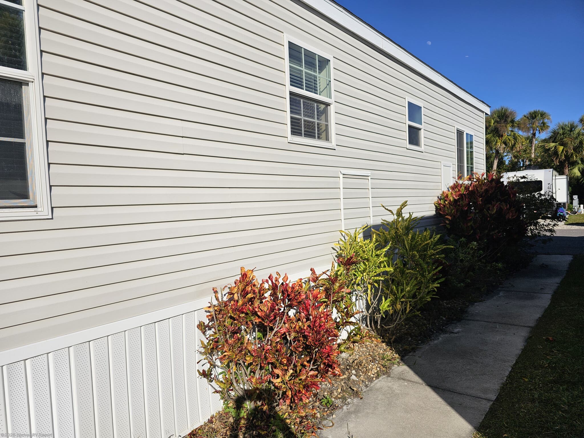 Used 2011 Skyline available in North Fort Myers, Florida