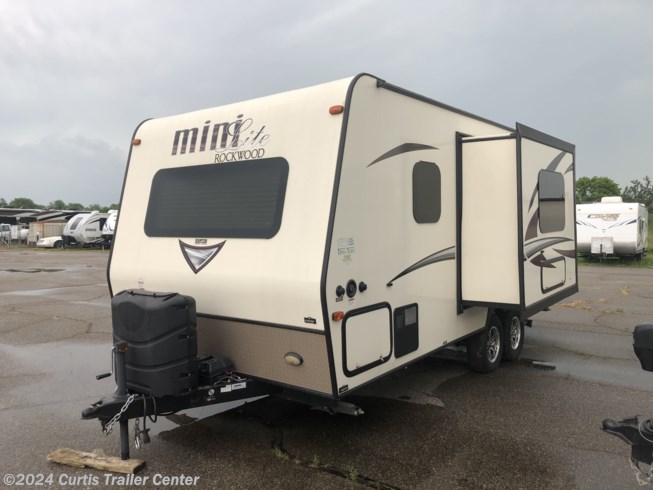 2018 Forest River Rockwood Mini Lite 2109S RV for Sale in ...
