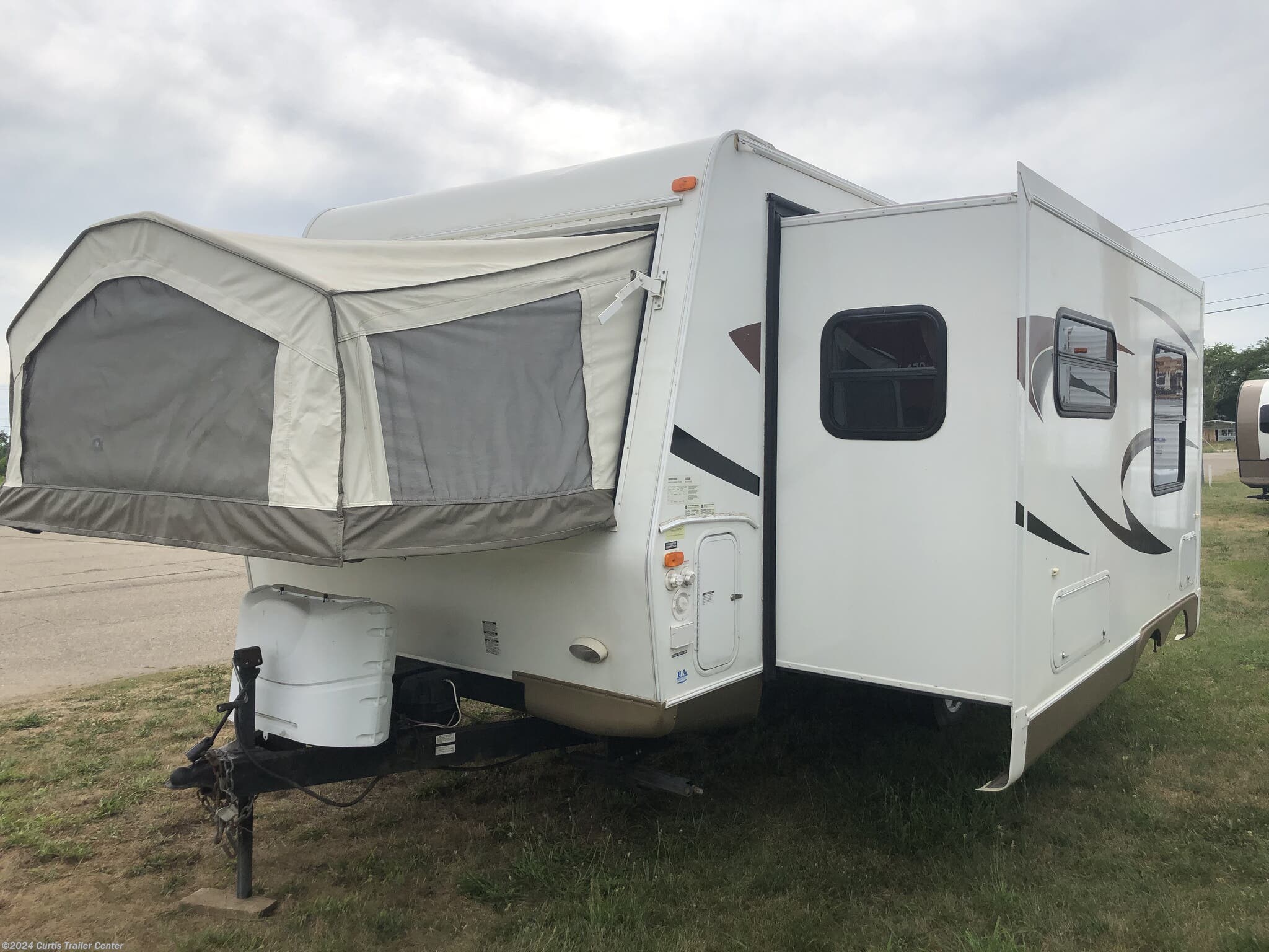 2011 Forest River Rockwood Roo 21SS RV for Sale in Schoolcraft, MI 2011 Forest River Rockwood Roo 21ss