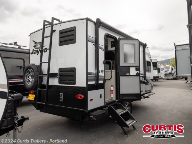 2022 Jayco Jay Feather Micro 166FBS - Used Travel Trailer For Sale by Curtis Trailers - Portland in Portland, Oregon