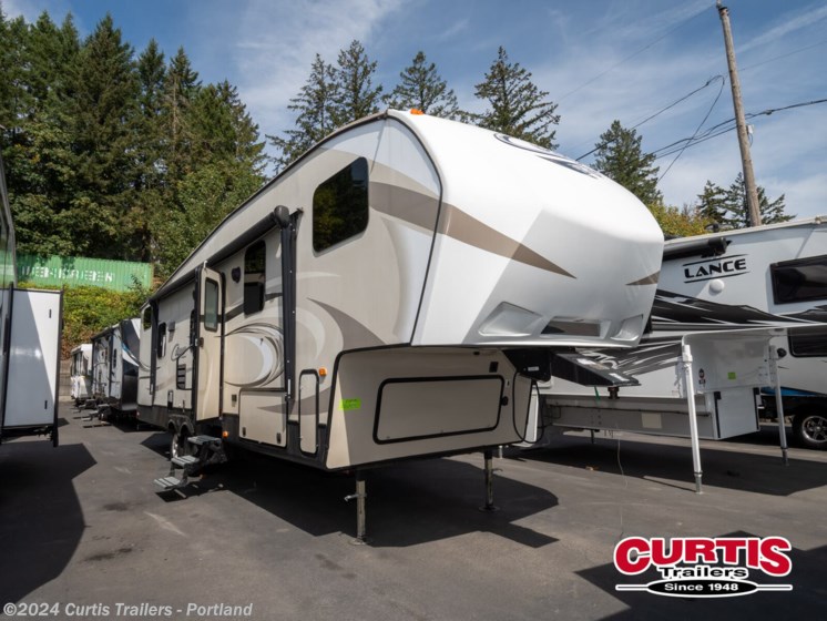 Used 2017 Keystone Cougar Half-Ton 284RDBWE available in Portland, Oregon