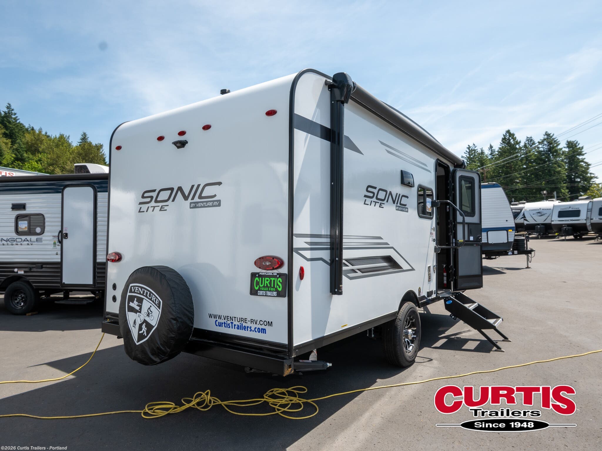 2025 Sonic Lite 169vmk by Venture RV from Curtis Trailers - Portland in Portland, Oregon