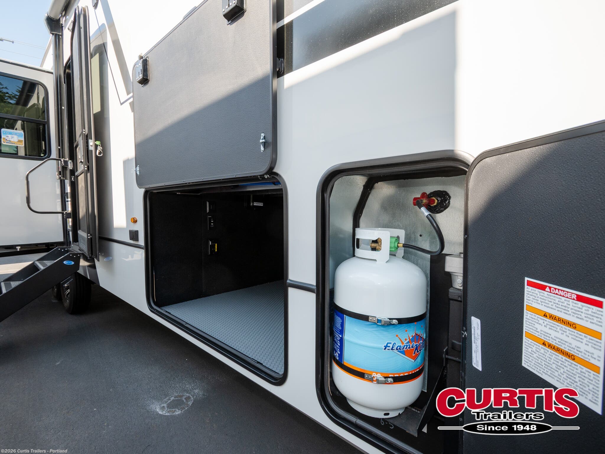 2026 Keystone Montana High Country 331rl - New Fifth Wheel For Sale by Curtis Trailers - Portland in Portland, Oregon