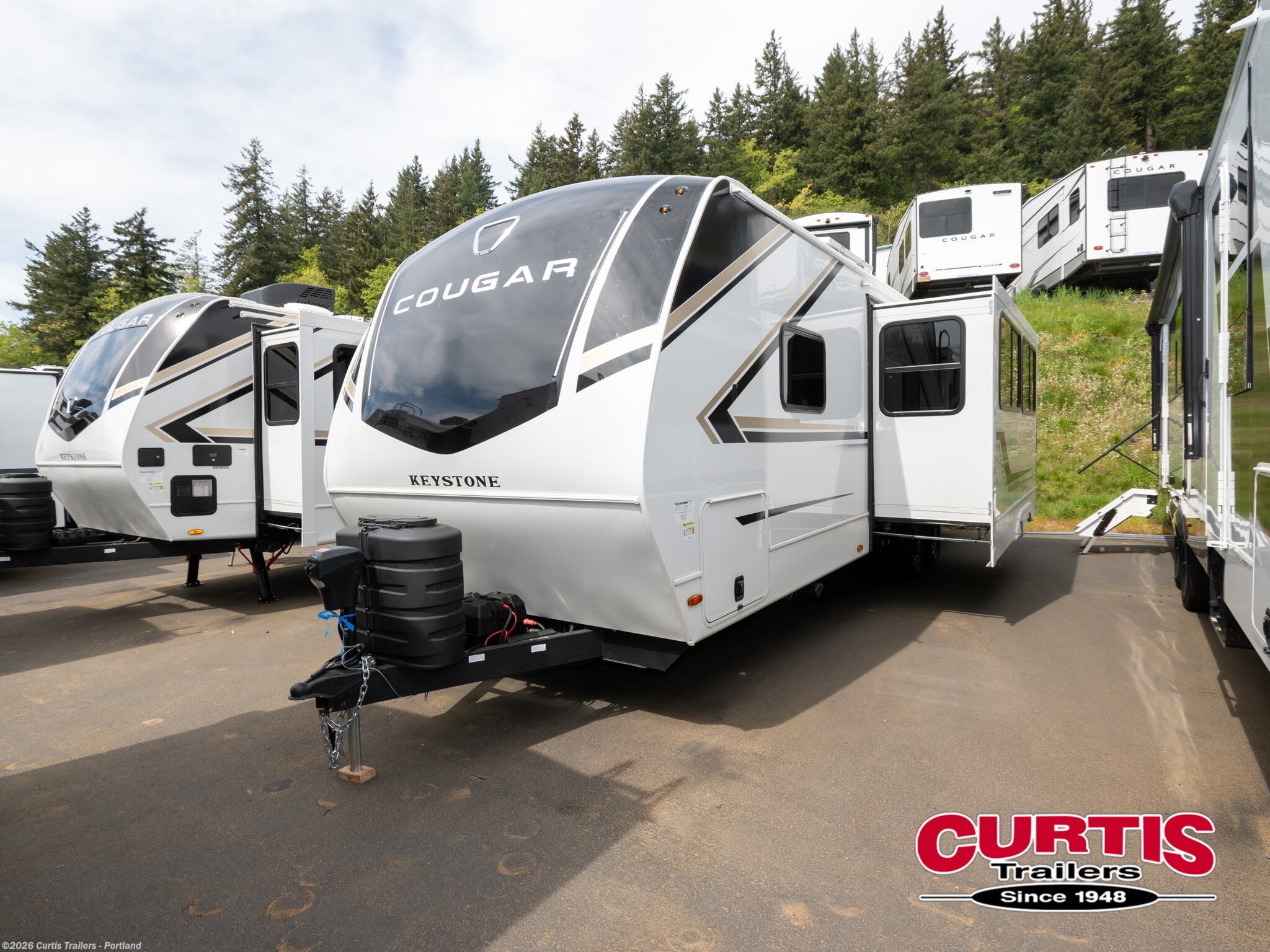 2026 Cougar Half-Ton 28bhwe by Keystone from Curtis Trailers - Portland in Portland, Oregon