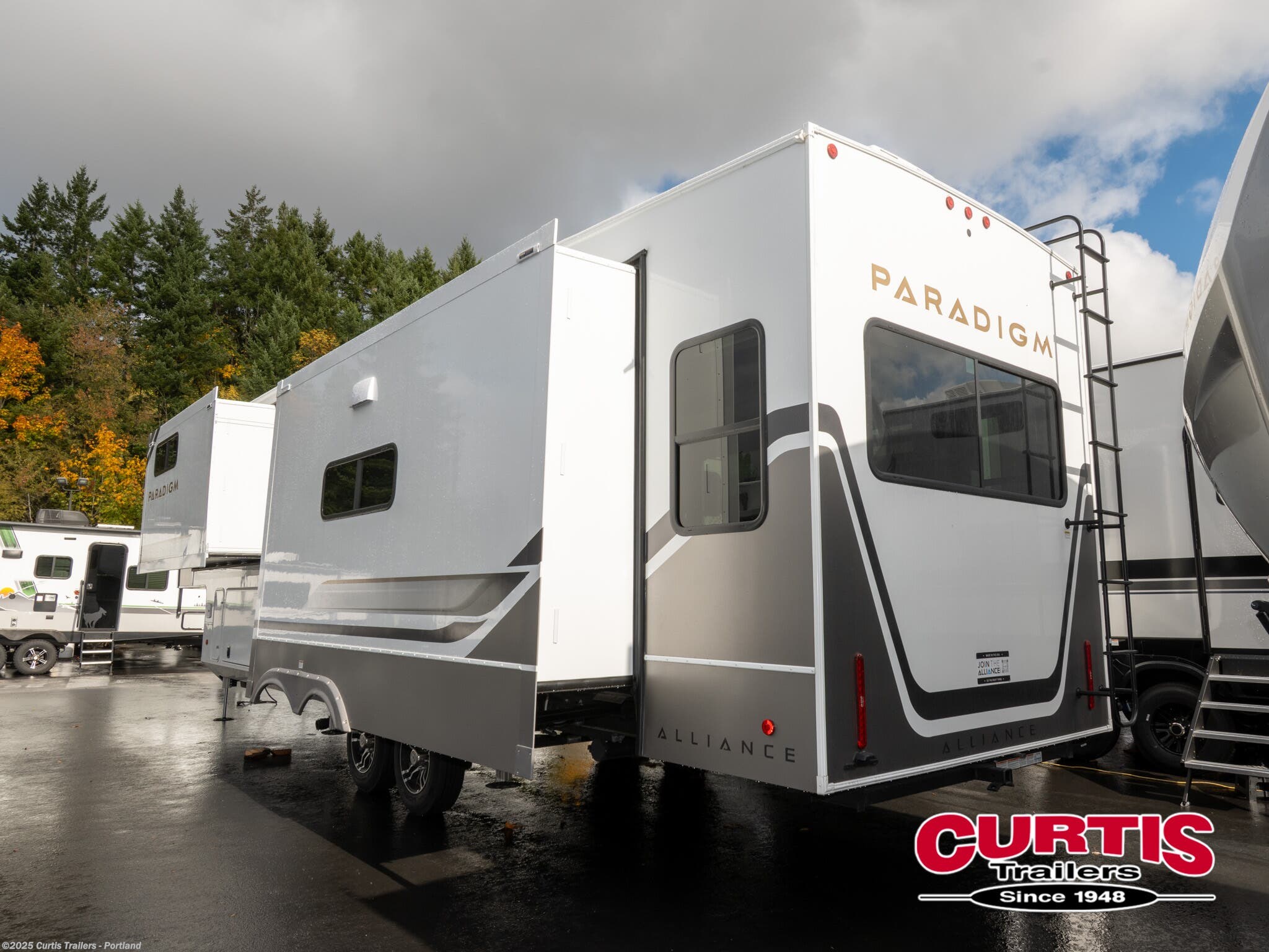 2026 Paradigm 340rl by Alliance RV from Curtis Trailers - Portland in Portland, Oregon