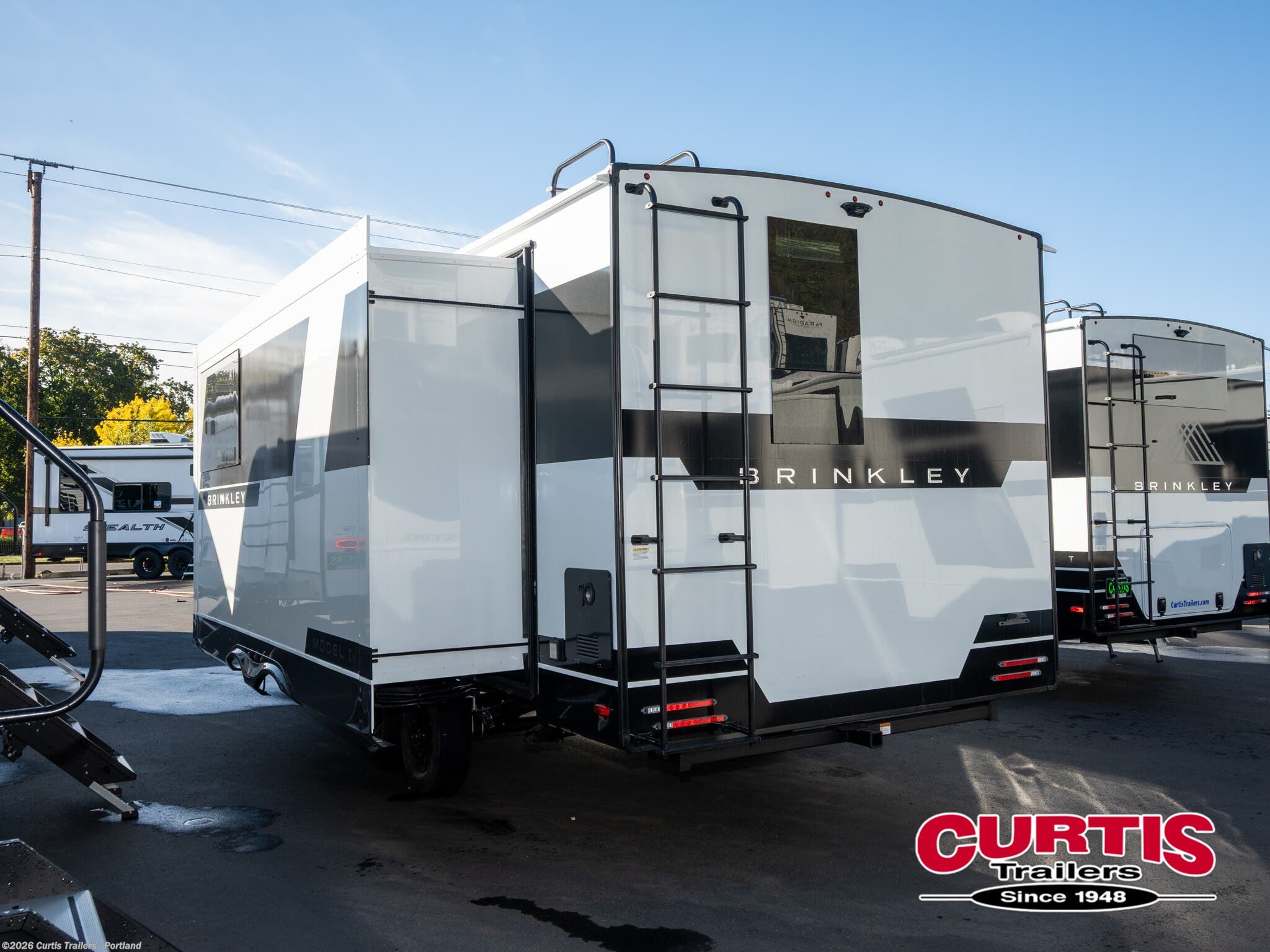 2026 Model Ix 23x by Brinkley RV from Curtis Trailers - Portland in Portland, Oregon