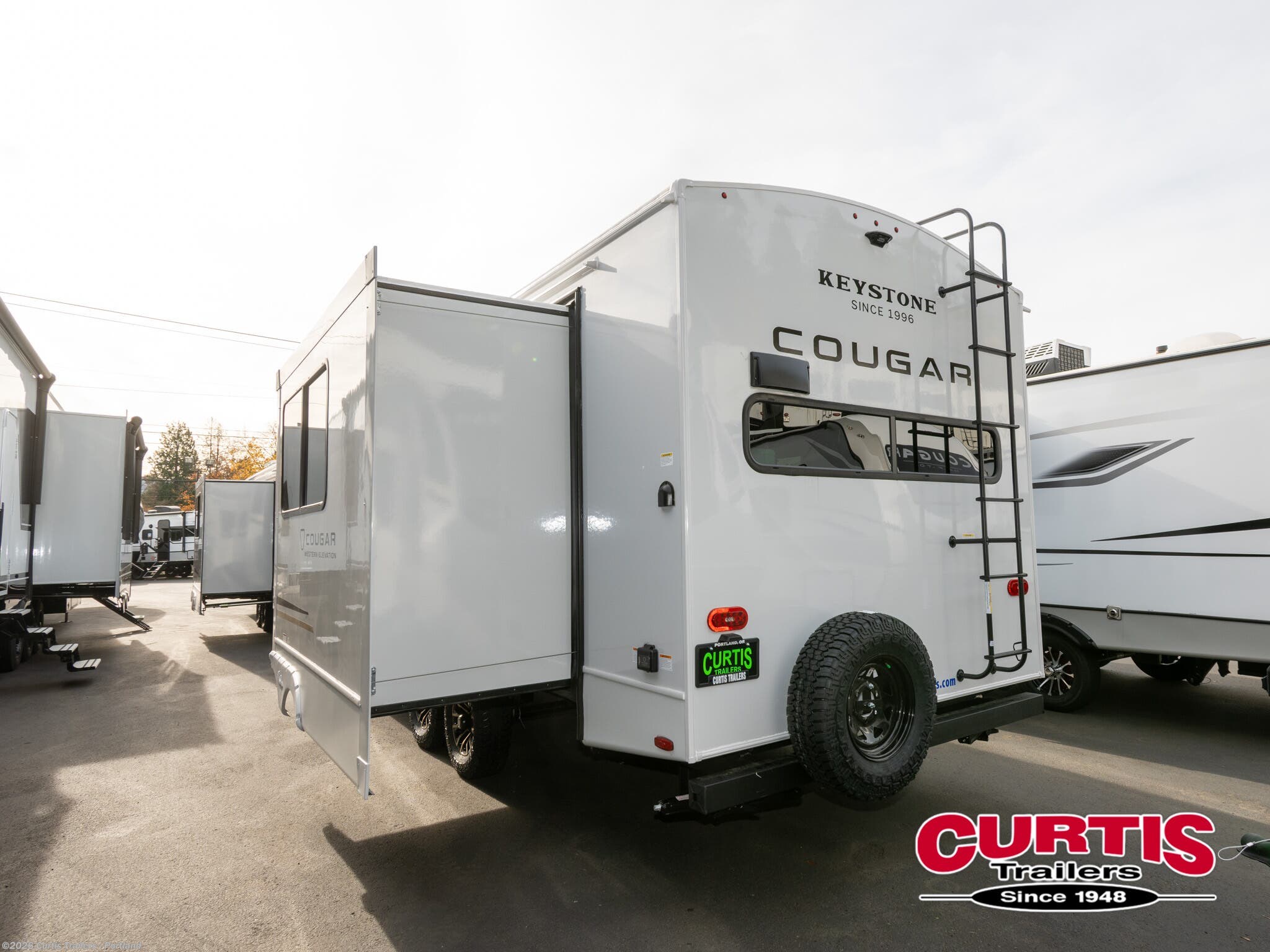 New 2026 Keystone Cougar Half-Ton 25mlwe available in Portland, Oregon