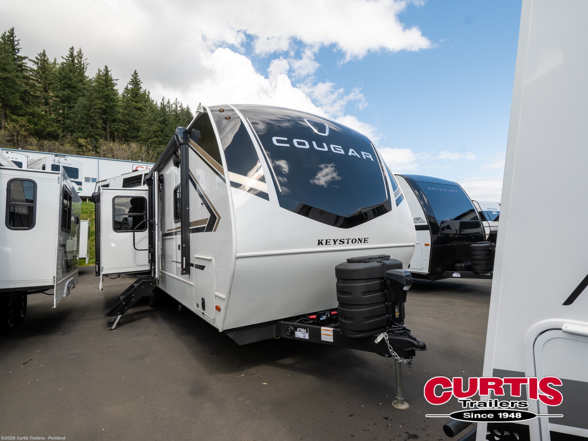 2026 Keystone Cougar Half-Ton 29rlwe - New Travel Trailer For Sale by Curtis Trailers - Portland in Portland, Oregon
