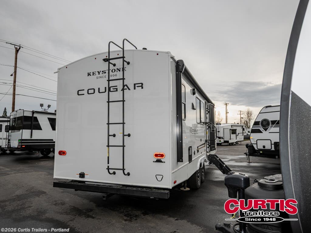 2026 Keystone Cougar Half-Ton 26LBWE - New Travel Trailer For Sale by Curtis Trailers - Portland in Portland, Oregon