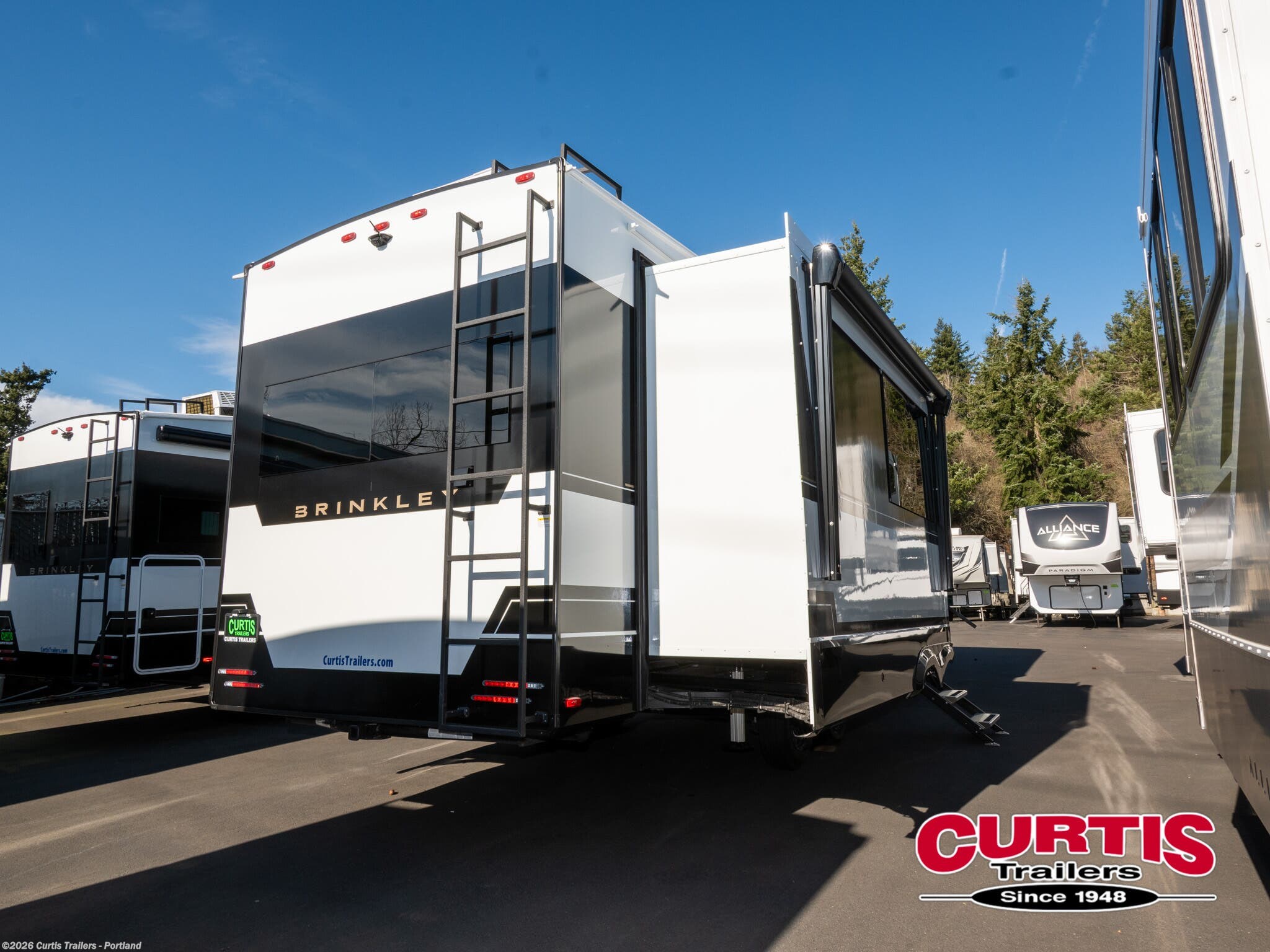 2026 Brinkley RV Model Z 3200 - New Fifth Wheel For Sale by Curtis Trailers - Portland in Portland, Oregon