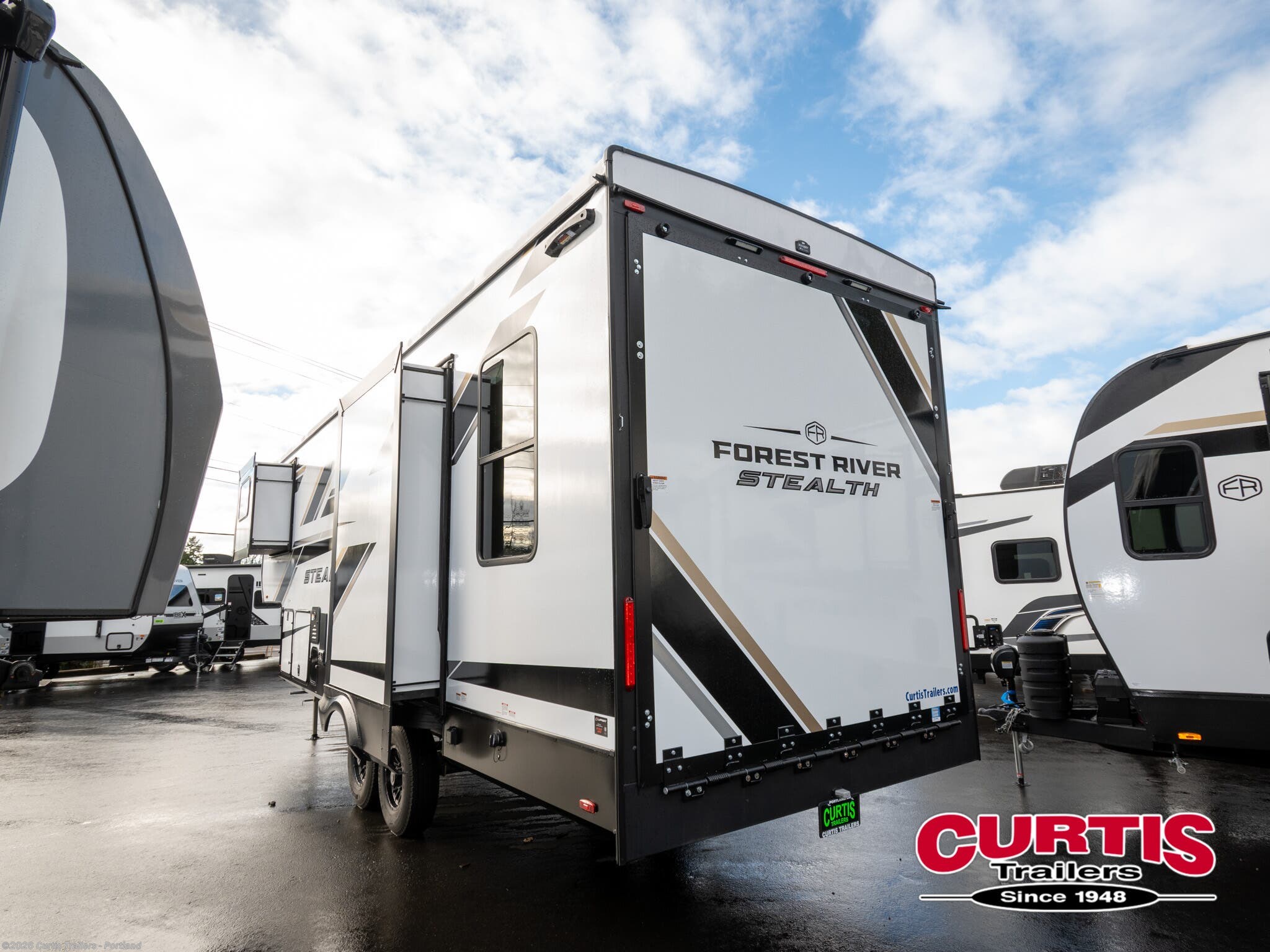 2026 Stealth SFF2800 by Forest River from Curtis Trailers - Portland in Portland, Oregon