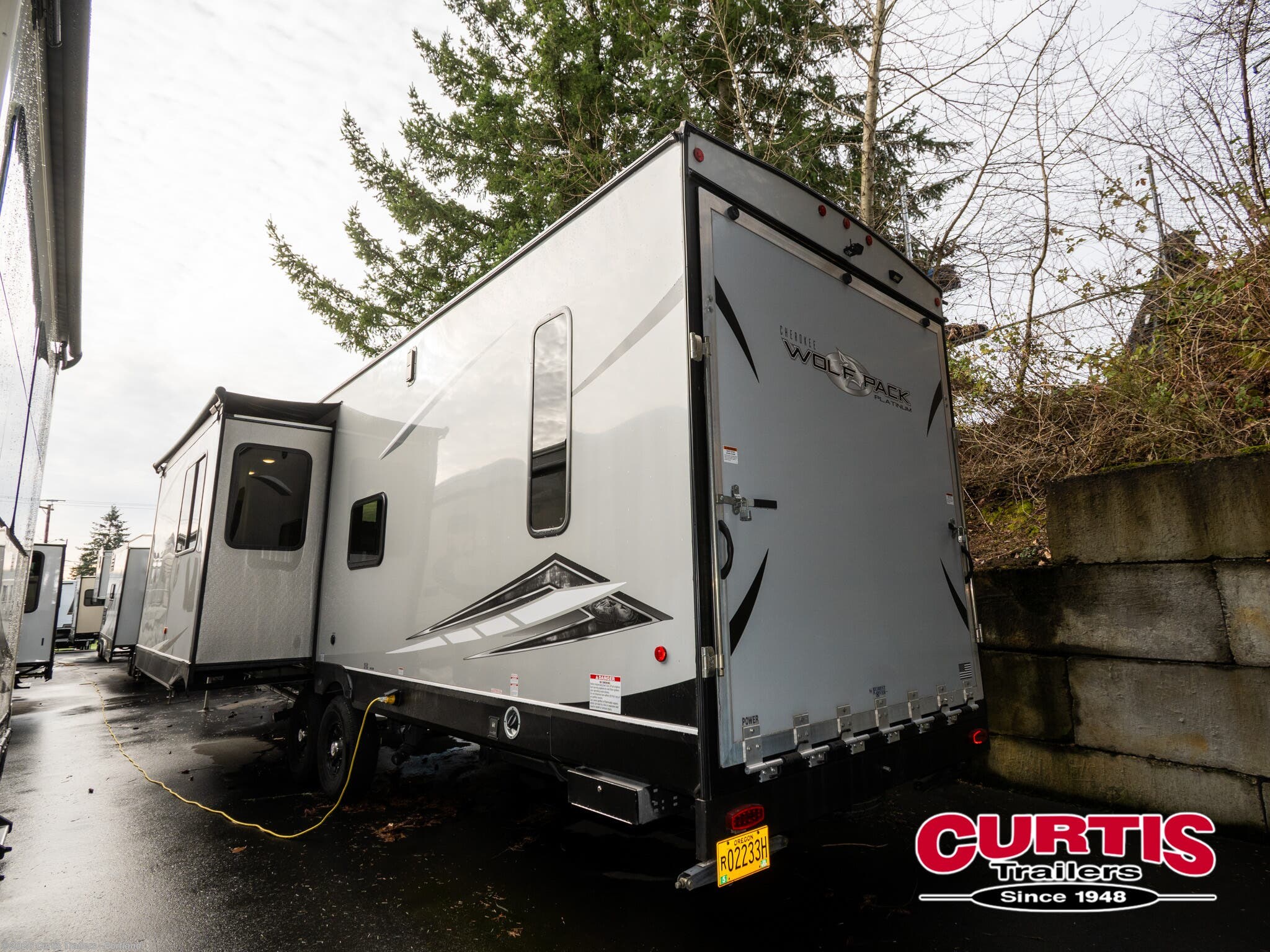 2022 Forest River Cherokee Wolf Pack 345pack14.5 - Used Toy Hauler For Sale by Curtis Trailers - Portland in Portland, Oregon