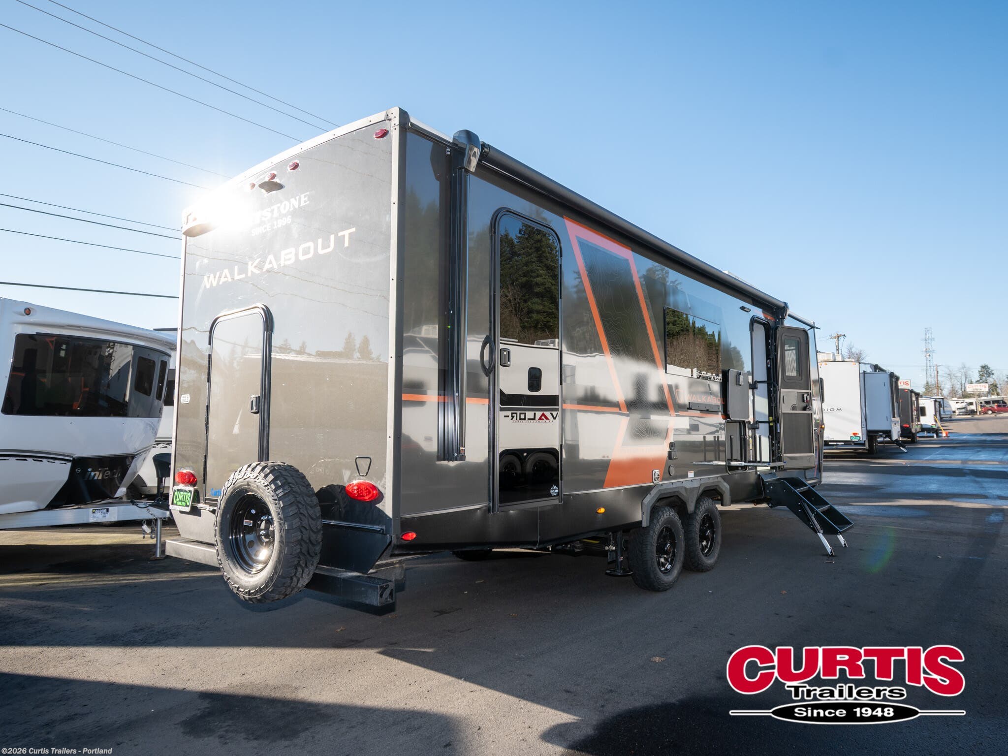 2026 Keystone Walkabout 26max - New Travel Trailer For Sale by Curtis Trailers - Portland in Portland, Oregon