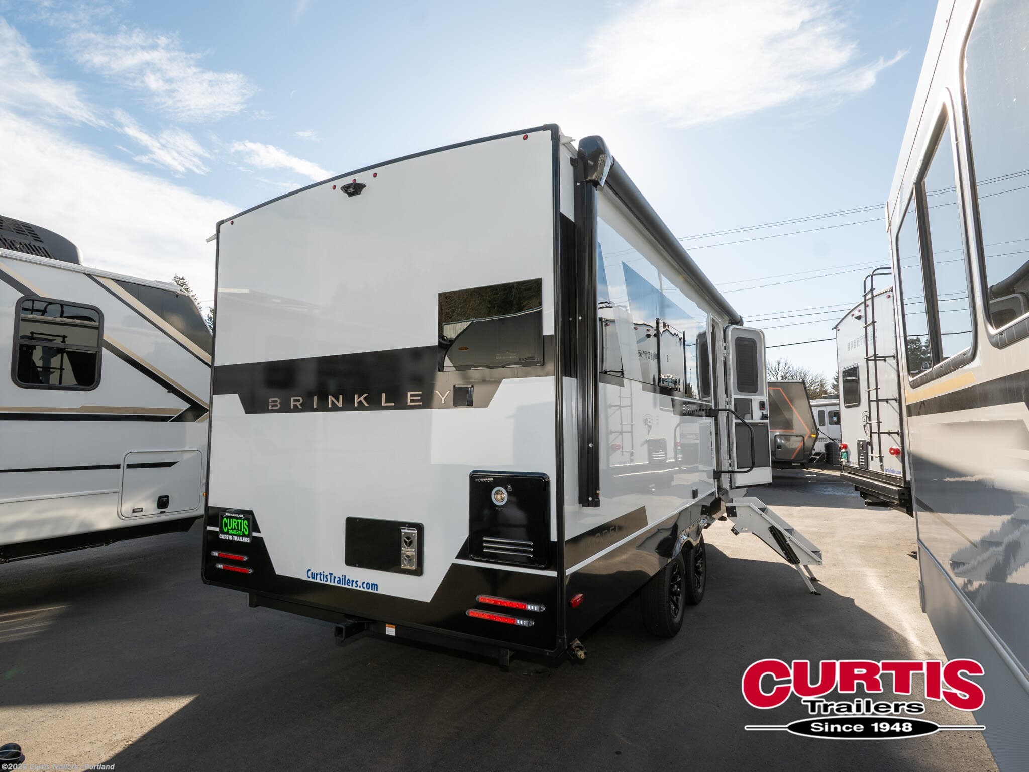 2026 Brinkley RV Model Ix 20x - New Travel Trailer For Sale by Curtis Trailers - Portland in Portland, Oregon