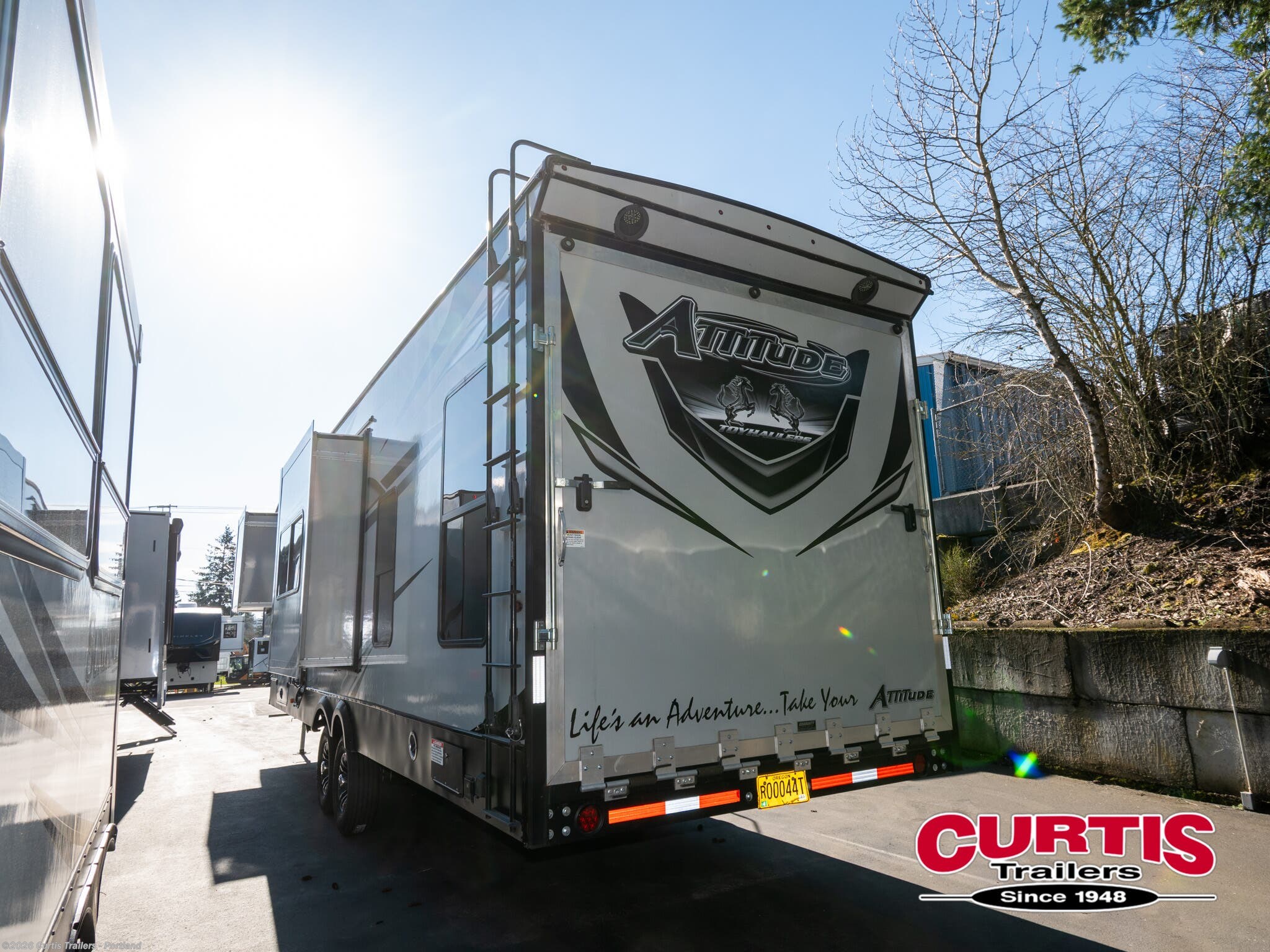 2021 Attitude 3220SAG by Eclipse from Curtis Trailers - Portland in Portland, Oregon