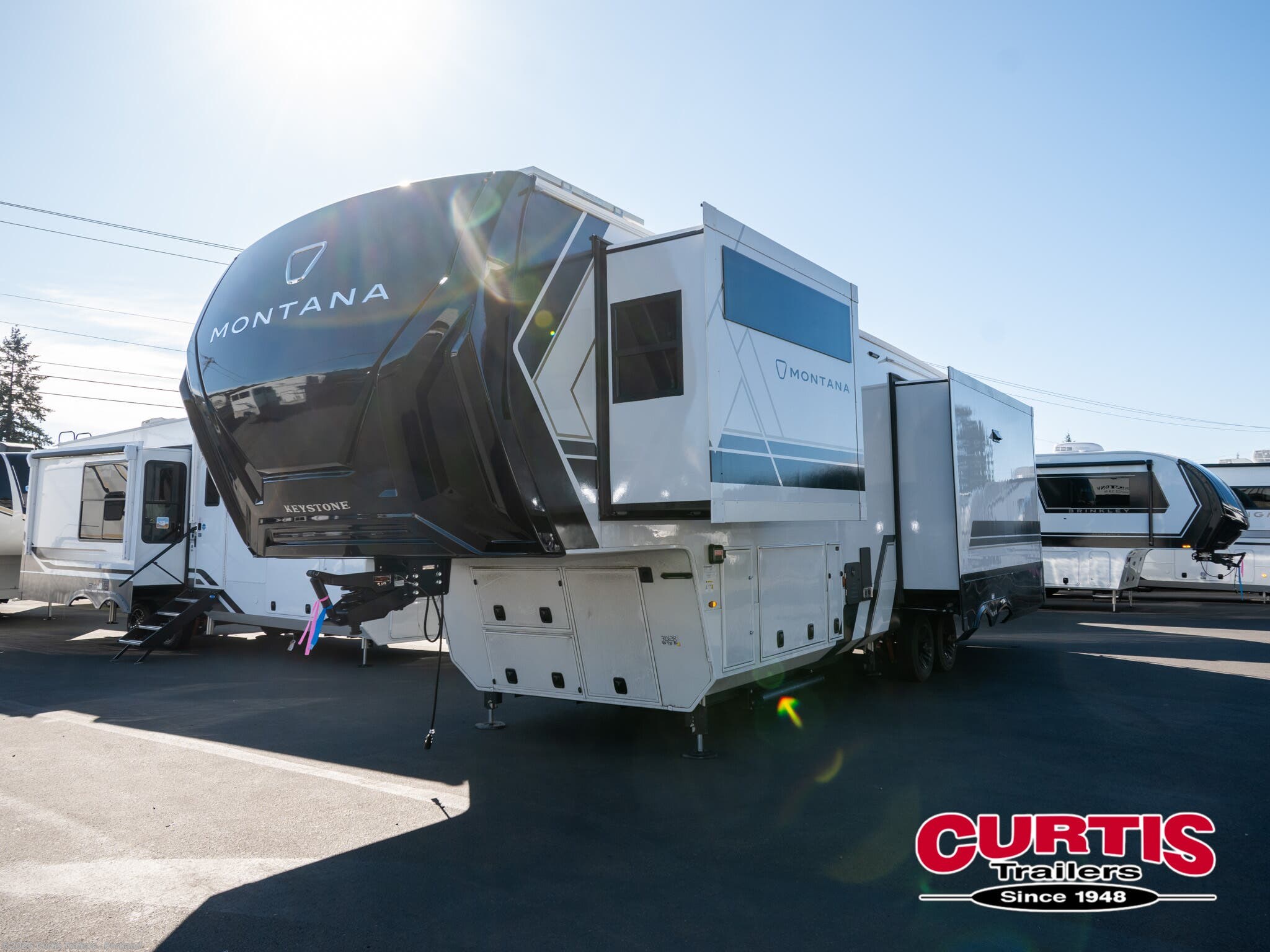 New 2026 Keystone Montana 3100RL available in Portland, Oregon