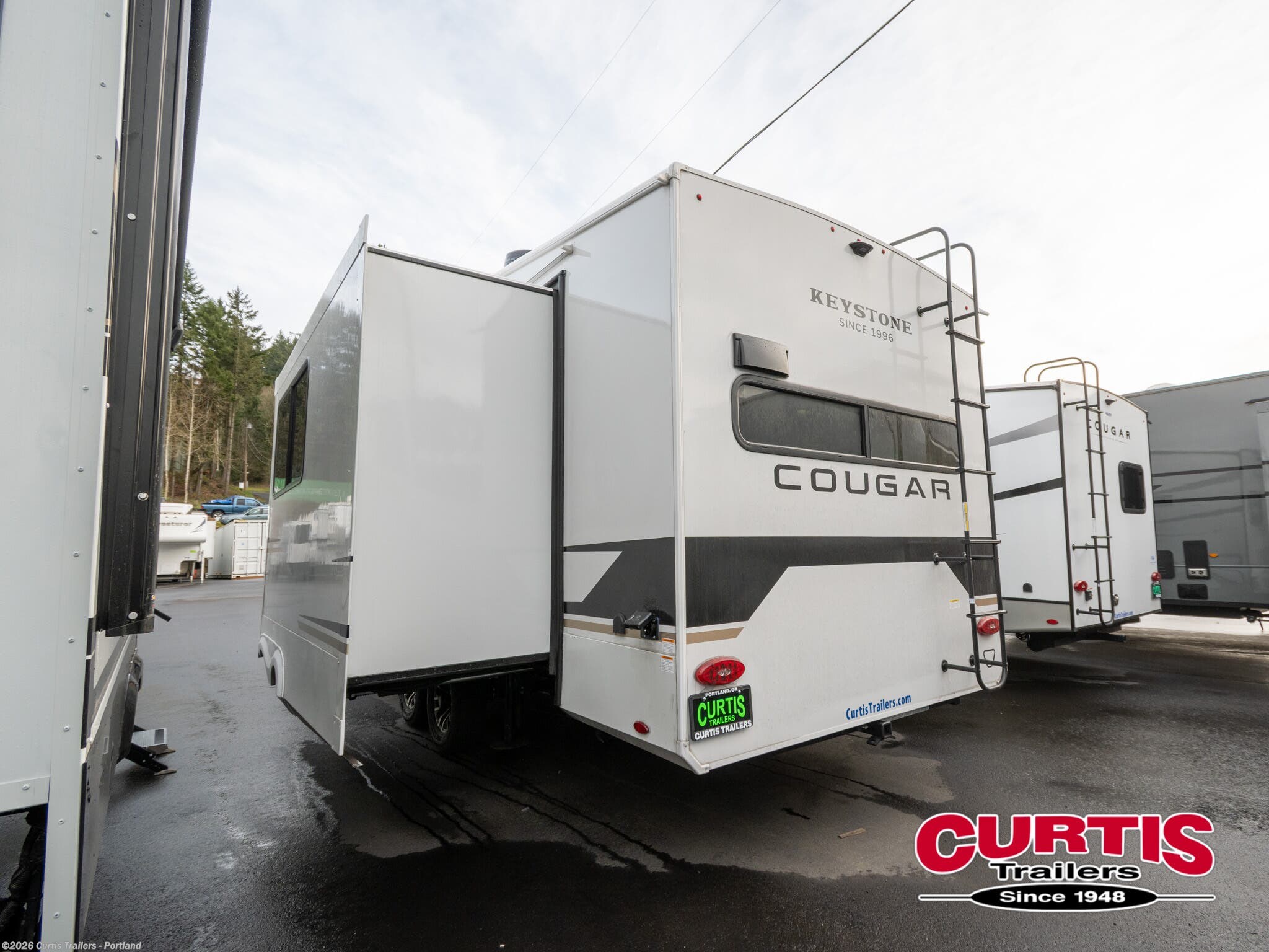 2026 Keystone Cougar Half-Ton 26rke - New Fifth Wheel For Sale by Curtis Trailers - Portland in Portland, Oregon