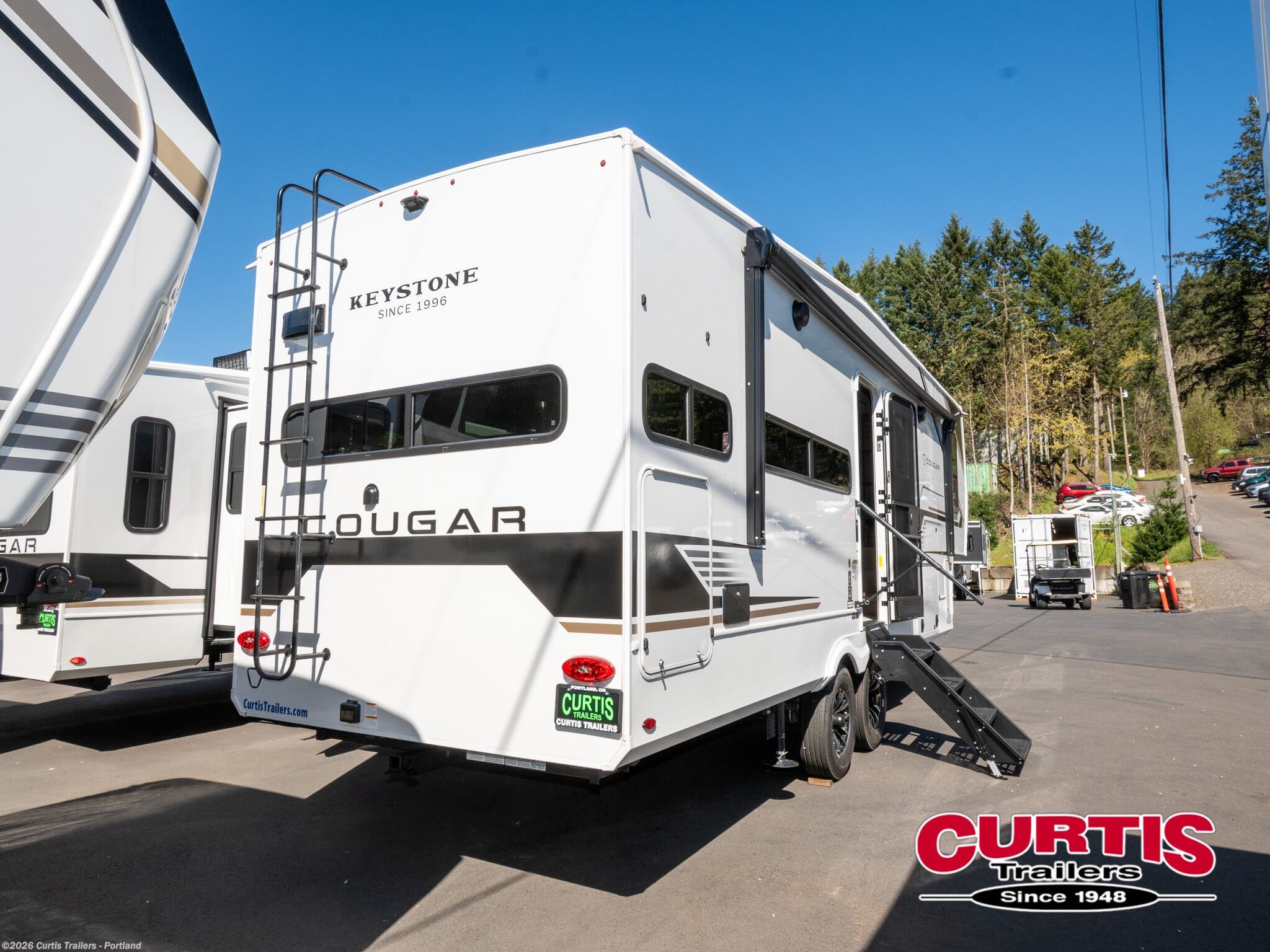 2026 Keystone Cougar 260MLE - New Fifth Wheel For Sale by Curtis Trailers - Portland in Portland, Oregon