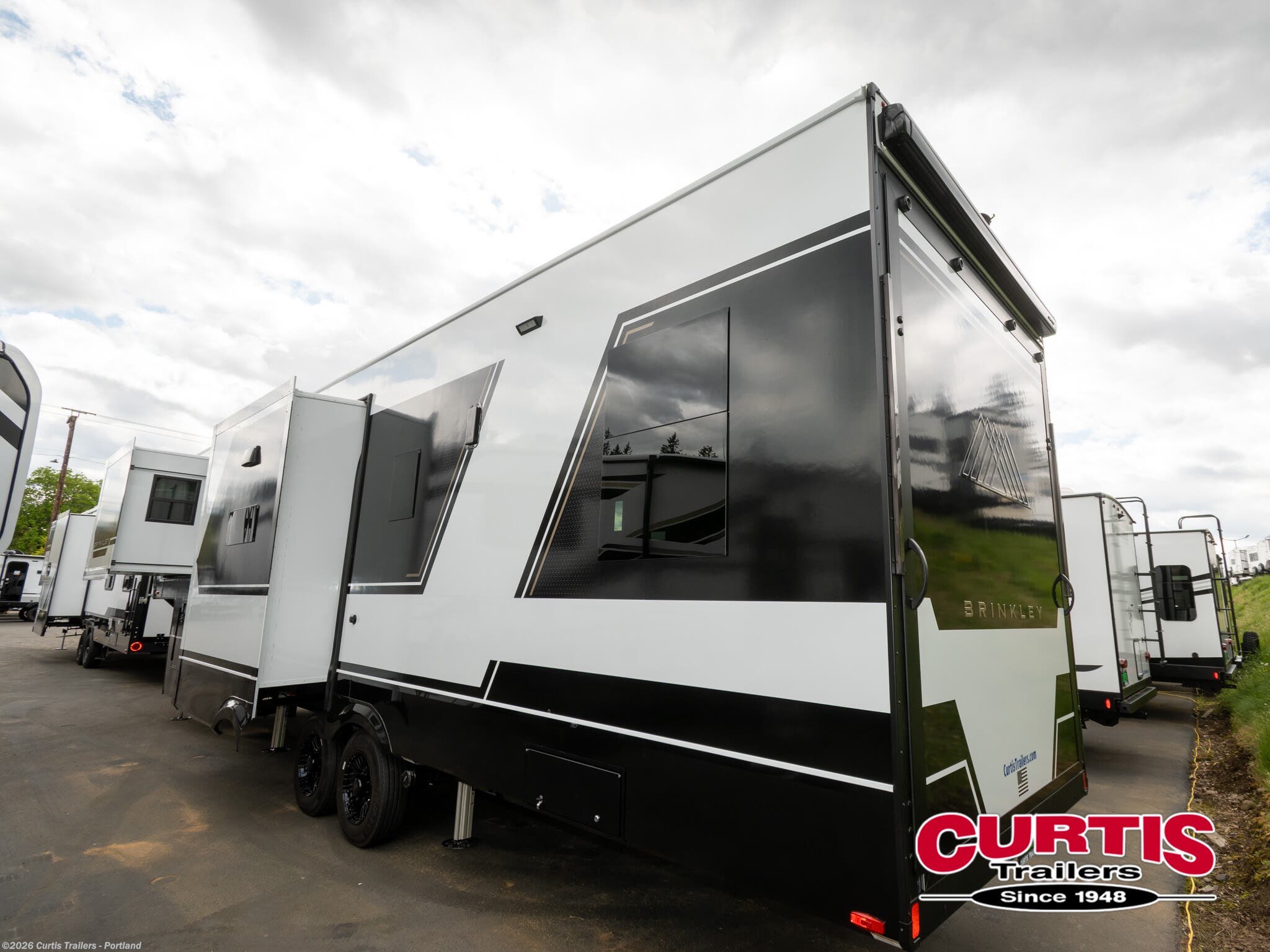 2026 Brinkley RV MODEL Gx 3500x - New Toy Hauler For Sale by Curtis Trailers - Portland in Portland, Oregon