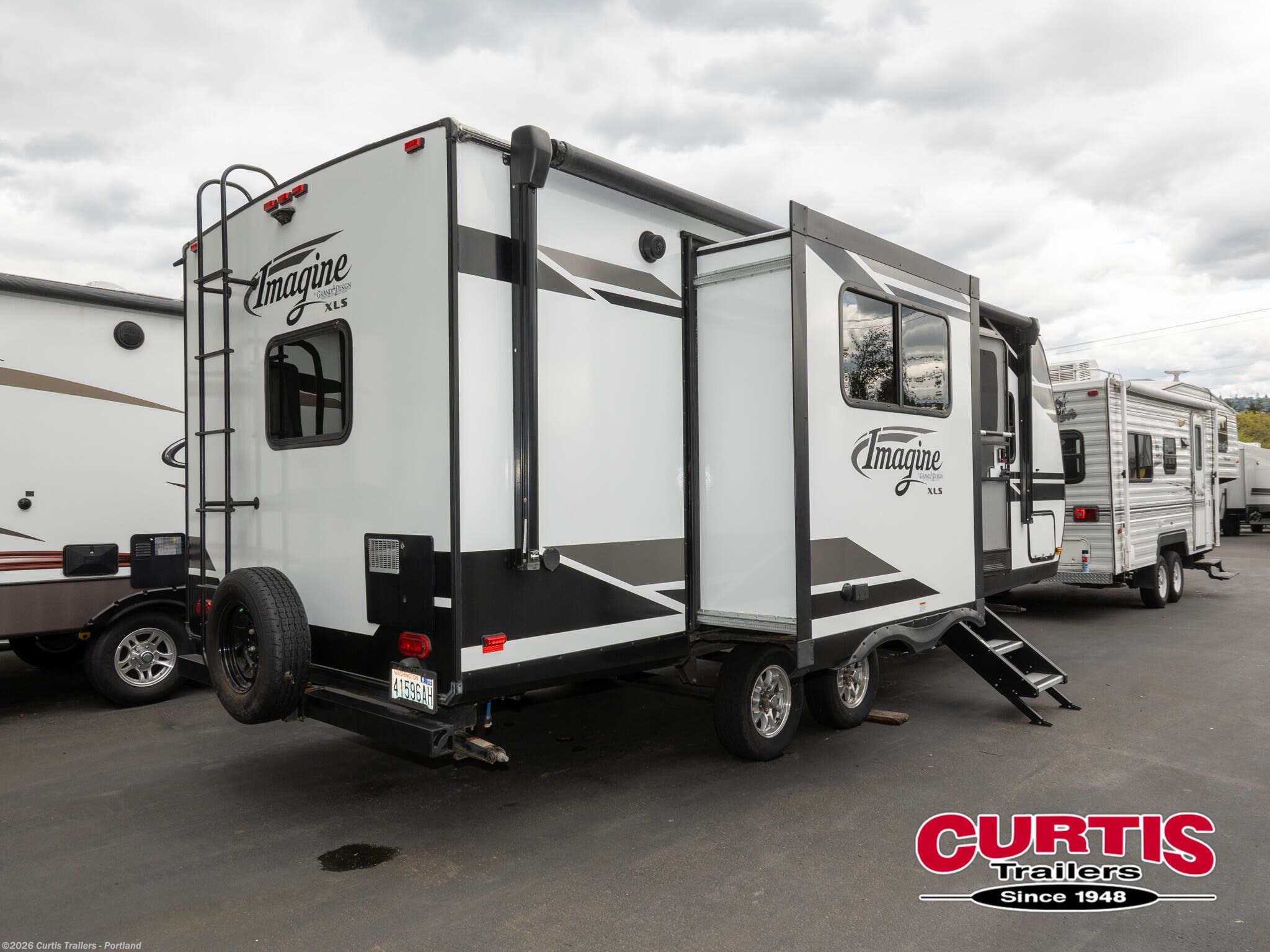 2020 Grand Design Imagine 22RBE - Used Travel Trailer For Sale by Curtis Trailers - Portland in Portland, Oregon
