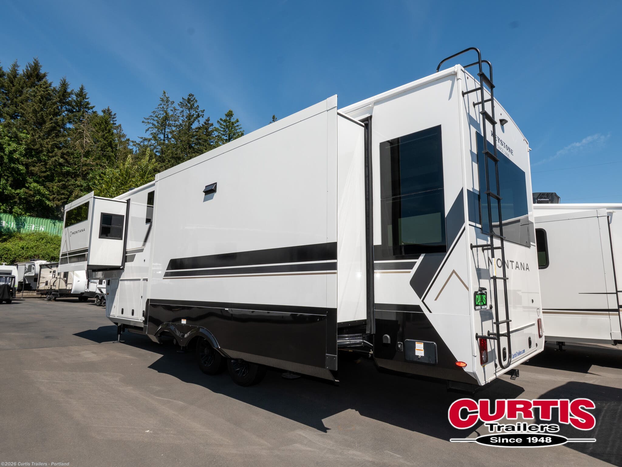 2026 Montana 3100RL by Keystone from Curtis Trailers - Portland in Portland, Oregon
