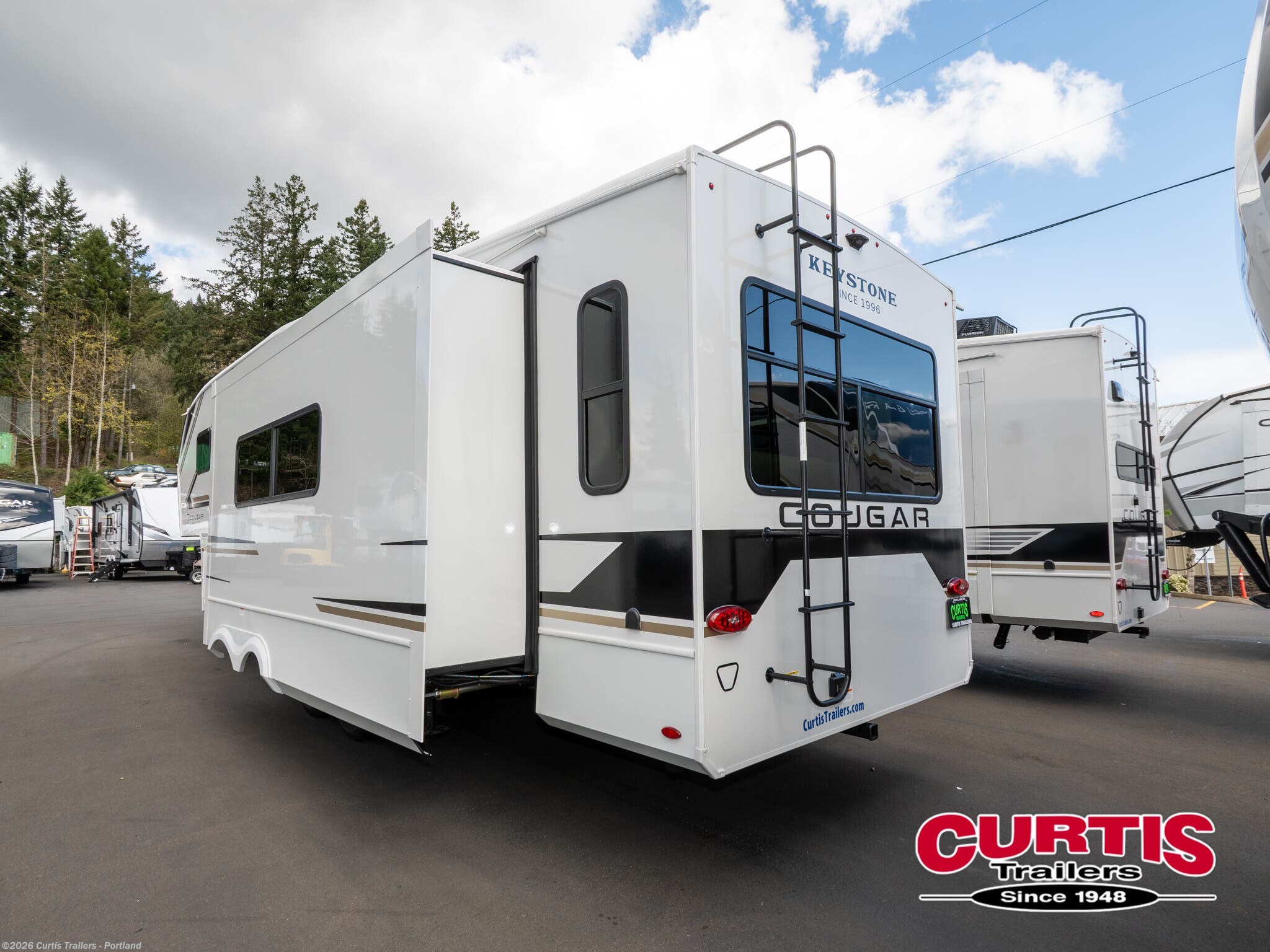 2026 Cougar Half-Ton 28RLI by Keystone from Curtis Trailers - Portland in Portland, Oregon