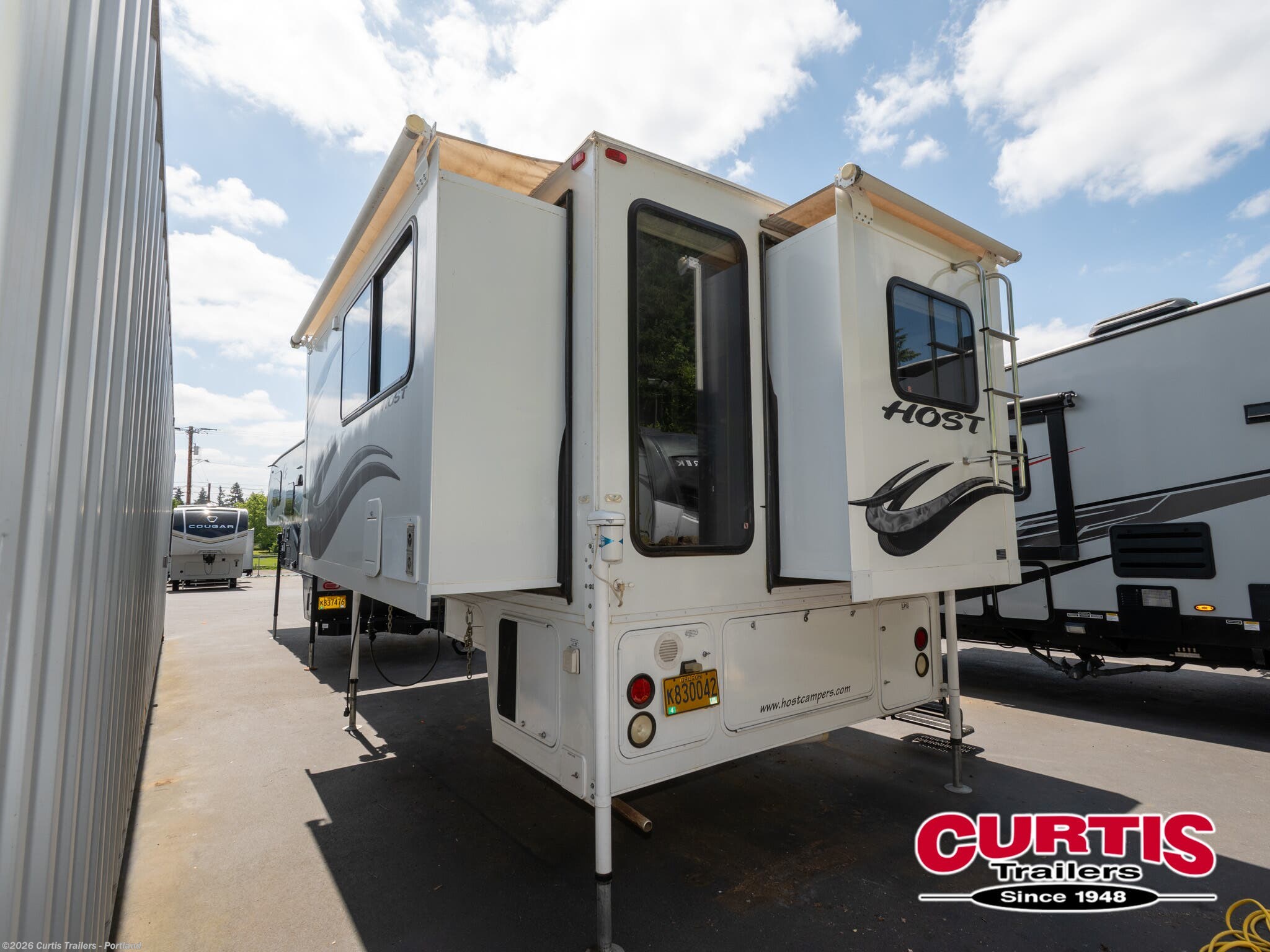 2014 Mammoth HOST CAMPERS  11.50 by Host from Curtis Trailers - Portland in Portland, Oregon