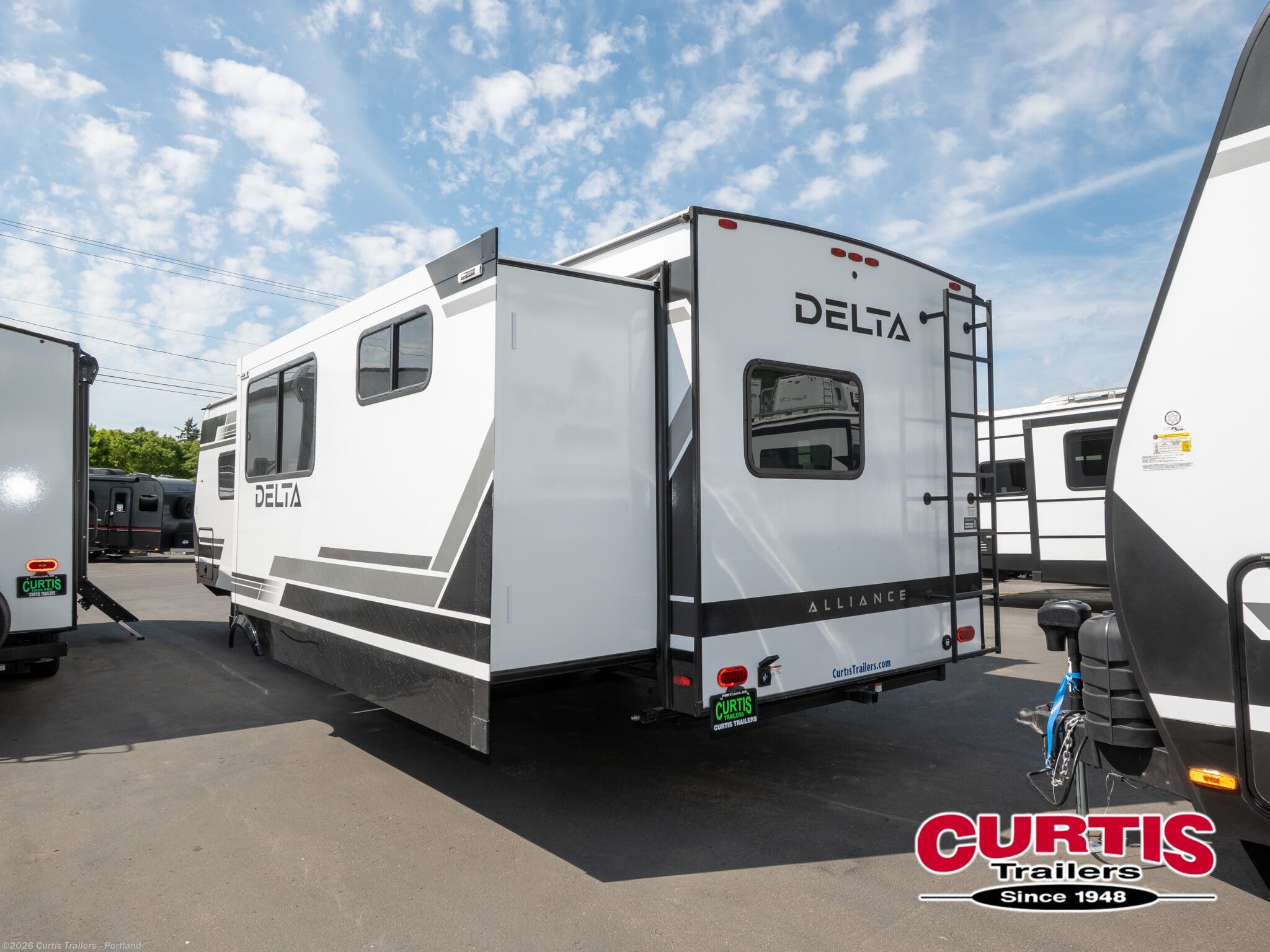 New 2026 Alliance RV Delta 321BH available in Portland, Oregon