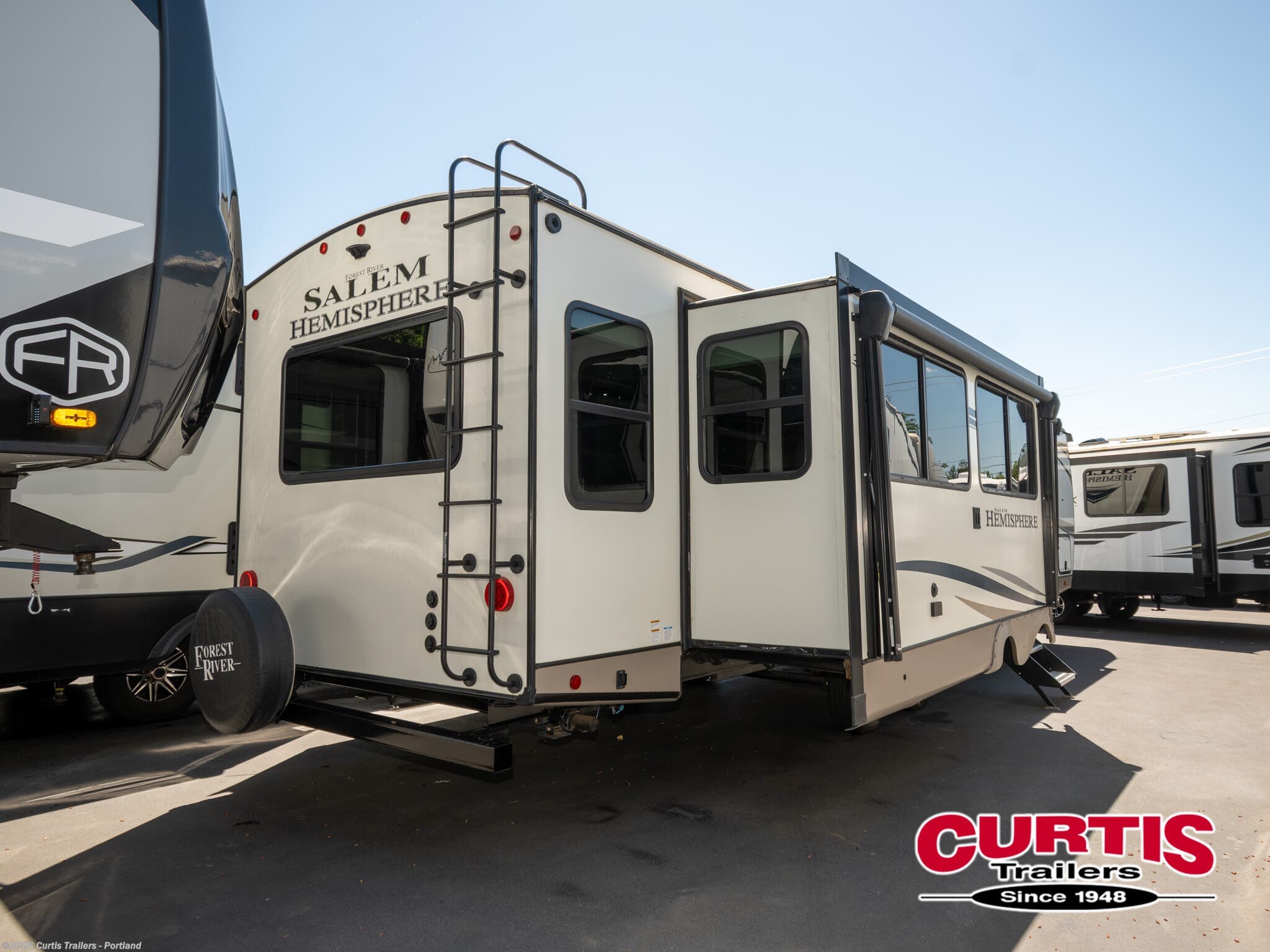2021 Forest River Salem Hemisphere 308RL - Used Travel Trailer For Sale by Curtis Trailers - Portland in Portland, Oregon