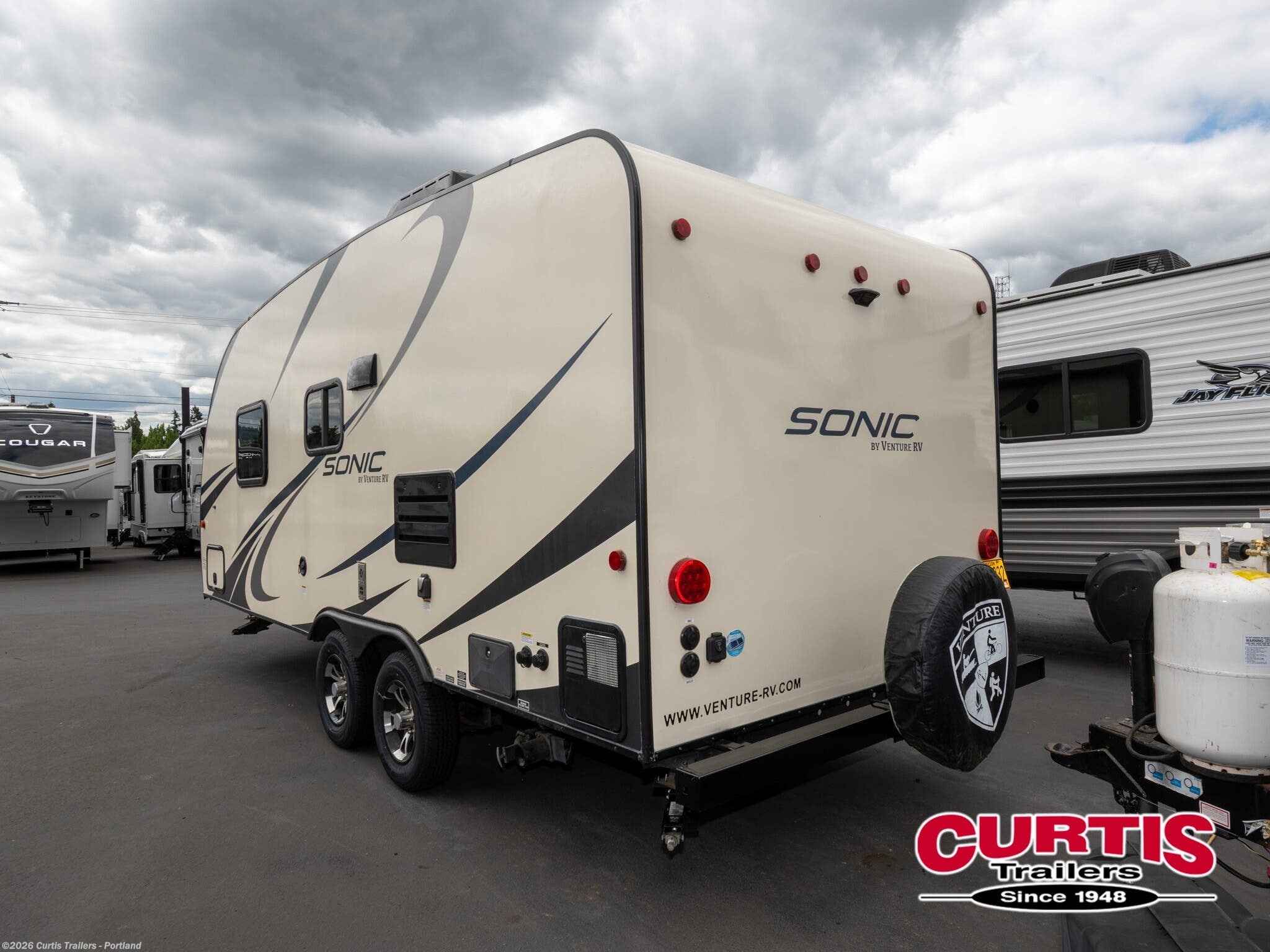 Used 2018 Venture RV Sonic 190vrb available in Portland, Oregon