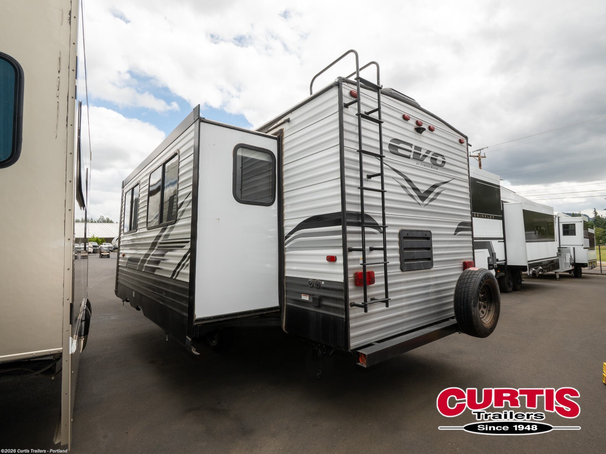 2022 Forest River EVO 2792 - Used Travel Trailer For Sale by Curtis Trailers - Portland in Portland, Oregon