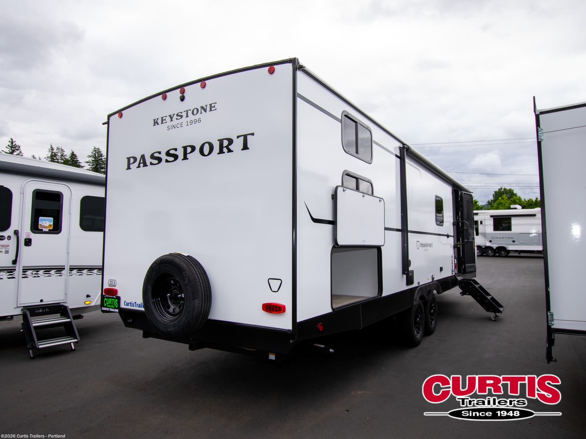 2026 Keystone Passport 284QBCWE - New Travel Trailer For Sale by Curtis Trailers - Portland in Portland, Oregon