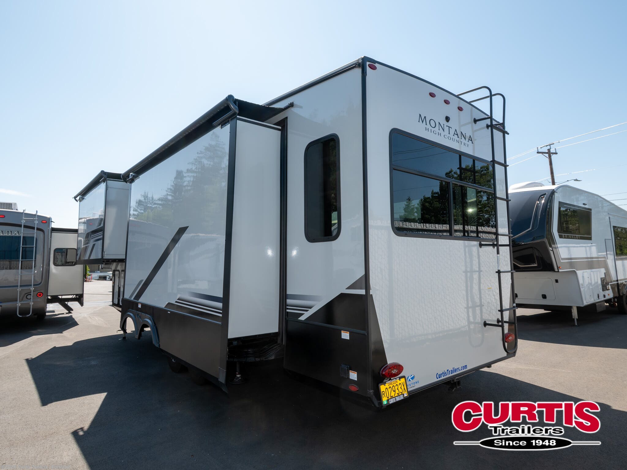 2025 Montana High Country 295RL by Keystone from Curtis Trailers - Portland in Portland, Oregon