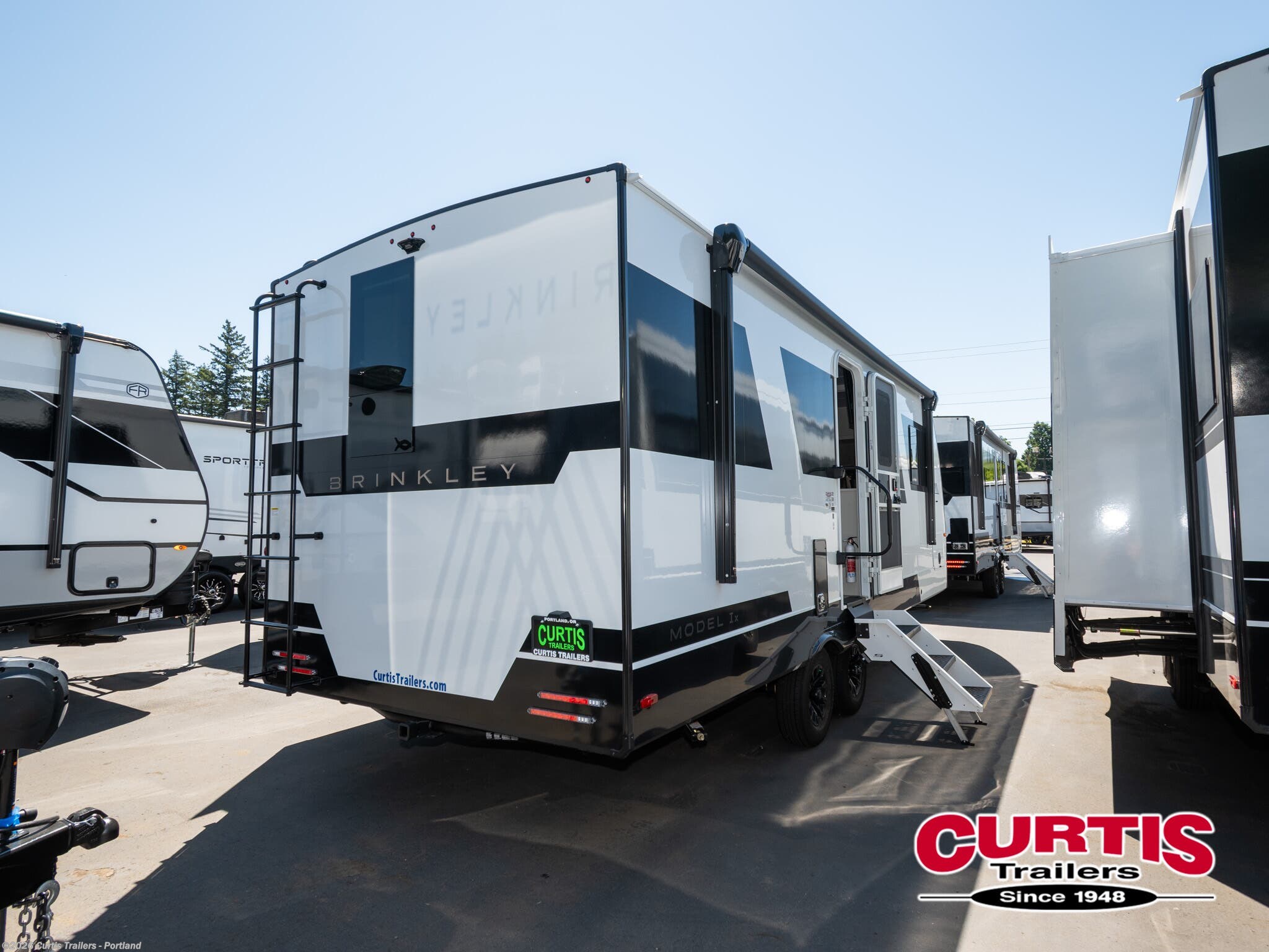 2027 Brinkley RV Model Ix 23x - New Travel Trailer For Sale by Curtis Trailers - Portland in Portland, Oregon