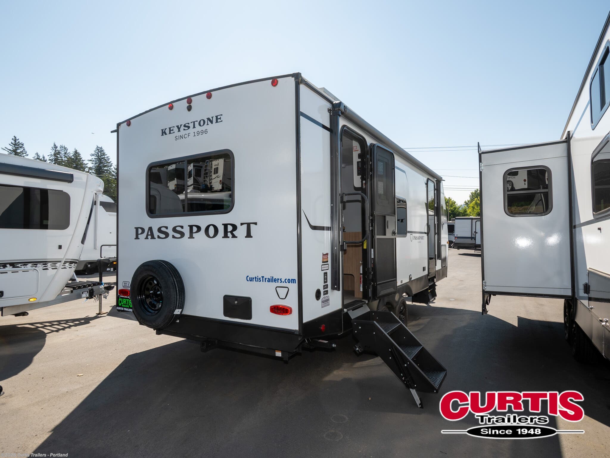 2026 Keystone Passport 210RKCWE - New Travel Trailer For Sale by Curtis Trailers - Portland in Portland, Oregon