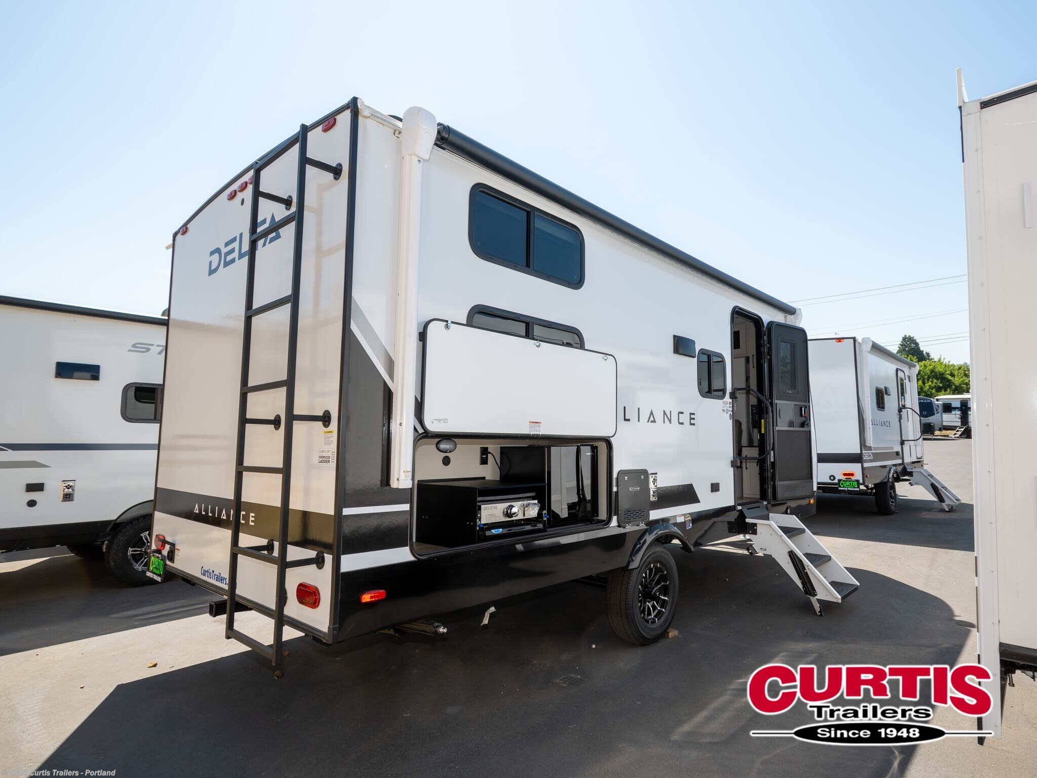2027 Alliance RV Delta Solo BH181 - New Travel Trailer For Sale by Curtis Trailers - Portland in Portland, Oregon