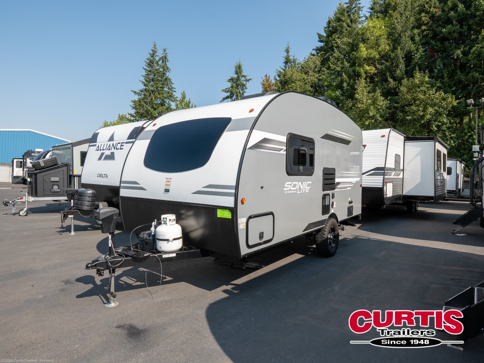 Used 2023 Venture RV Sonic Lite 150vrk available in Portland, Oregon