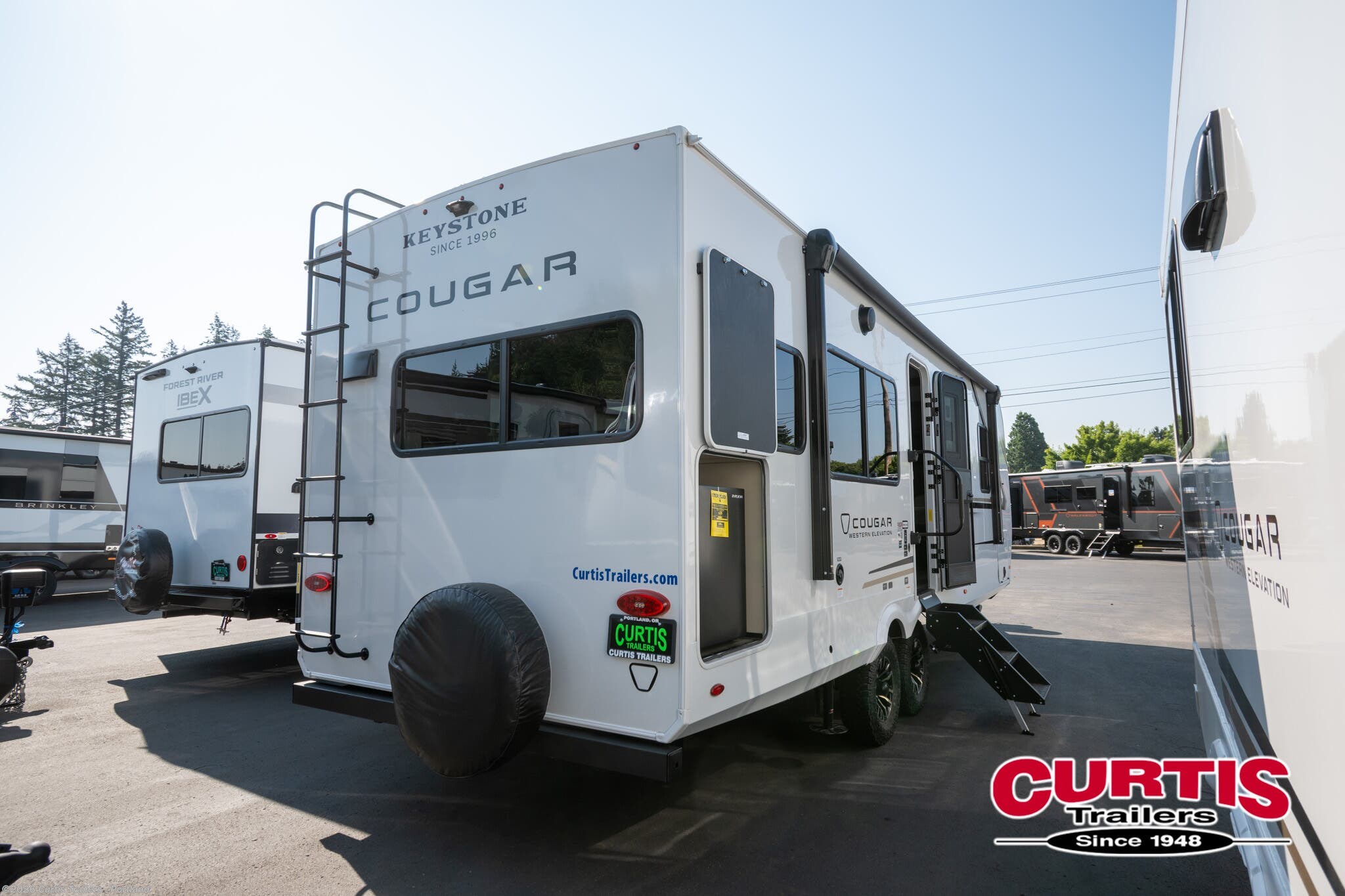 2027 Keystone Cougar Half-Ton 25mlwe - New Travel Trailer For Sale by Curtis Trailers - Portland in Portland, Oregon