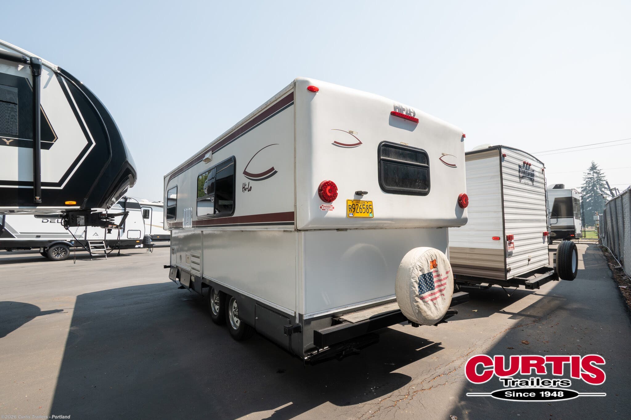 2010 HI-LO 2310H by Hi-Lo from Curtis Trailers - Portland in Portland, Oregon
