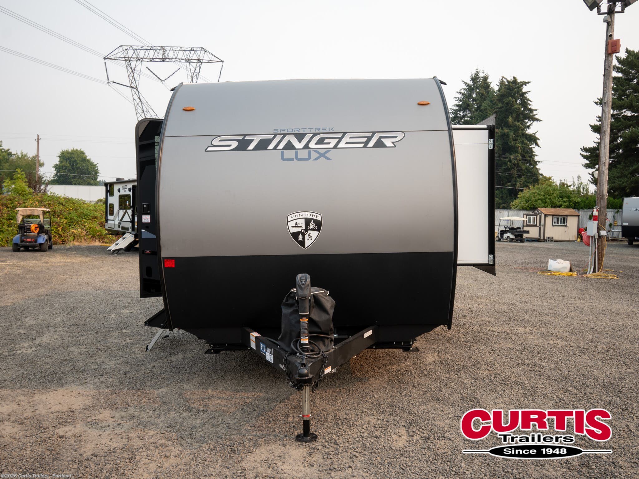 2027 Venture RV SportTrek Stinger Lite 161VUD - New Travel Trailer For Sale by Curtis Trailers - Portland in Portland, Oregon