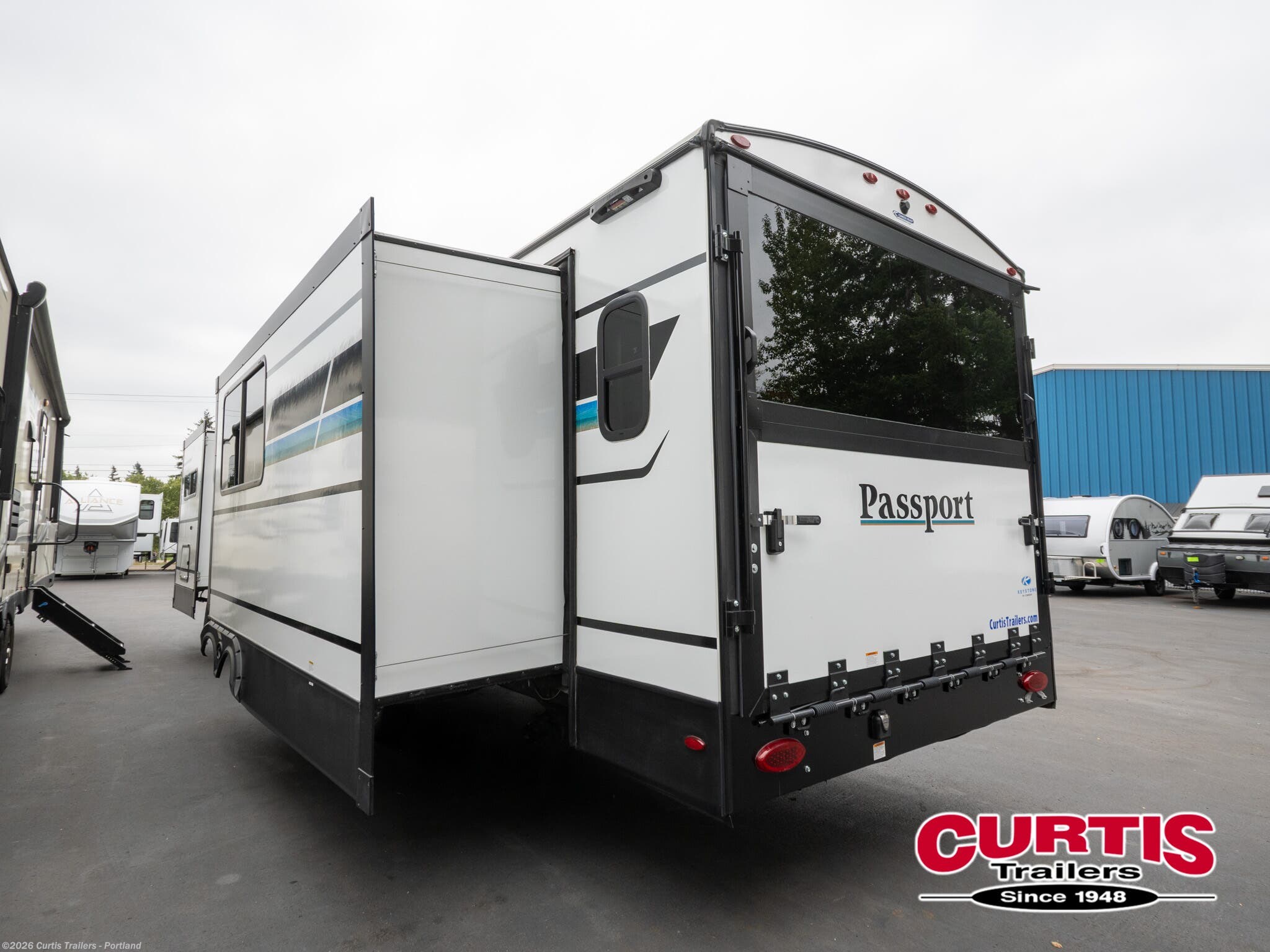 2025 Passport 3360bk by Keystone from Curtis Trailers - Portland in Portland, Oregon