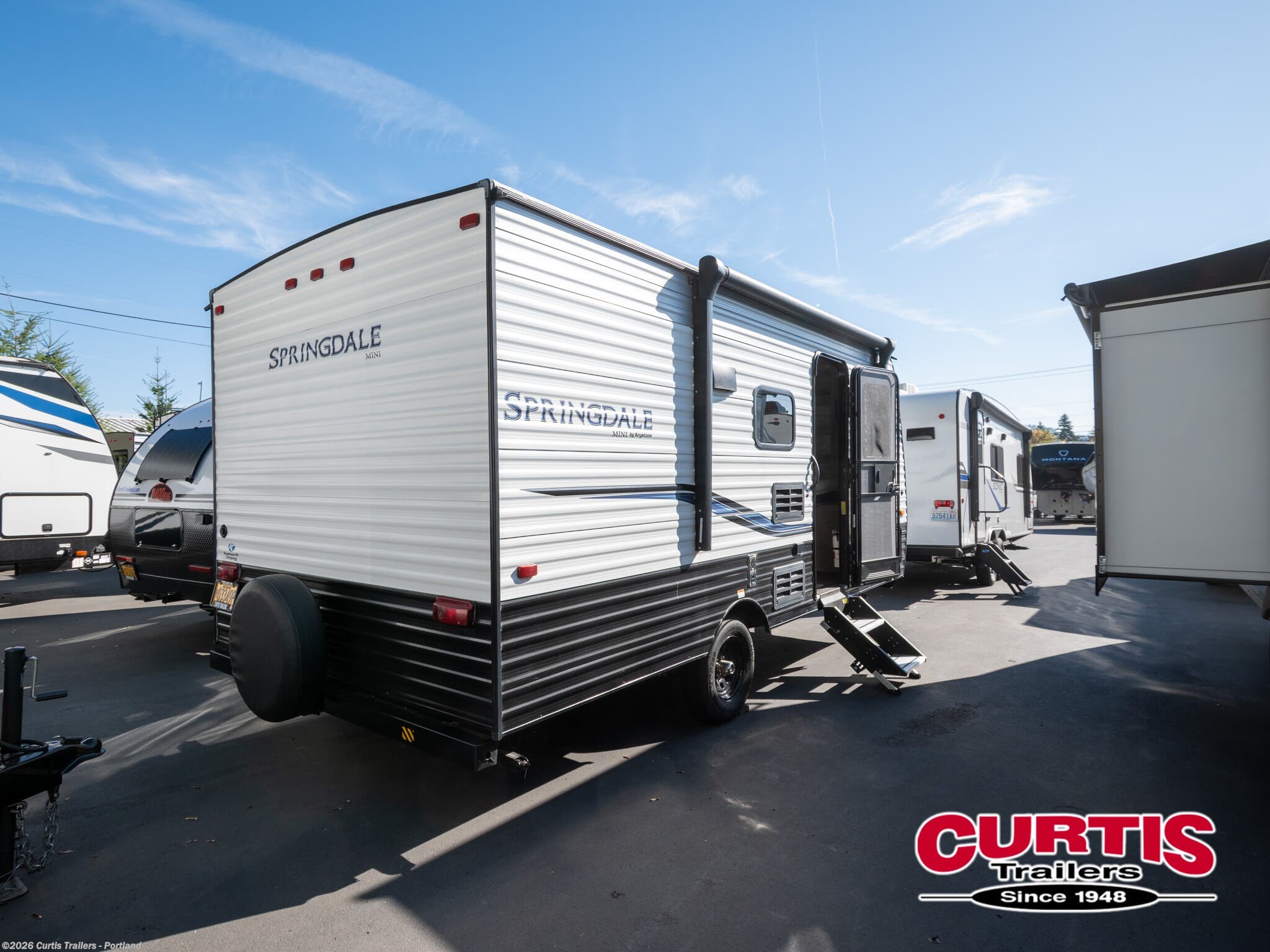 2021 Keystone Springdale 1800bh - Used Travel Trailer For Sale by Curtis Trailers - Portland in Portland, Oregon